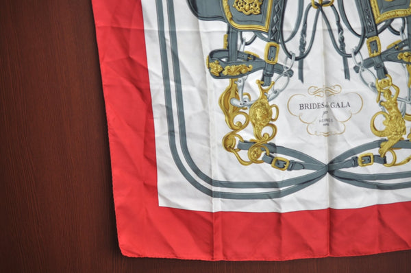 Authentic HERMES Carre 90 Scarf "BRIDES de GALA par" Silk Red 2319J
