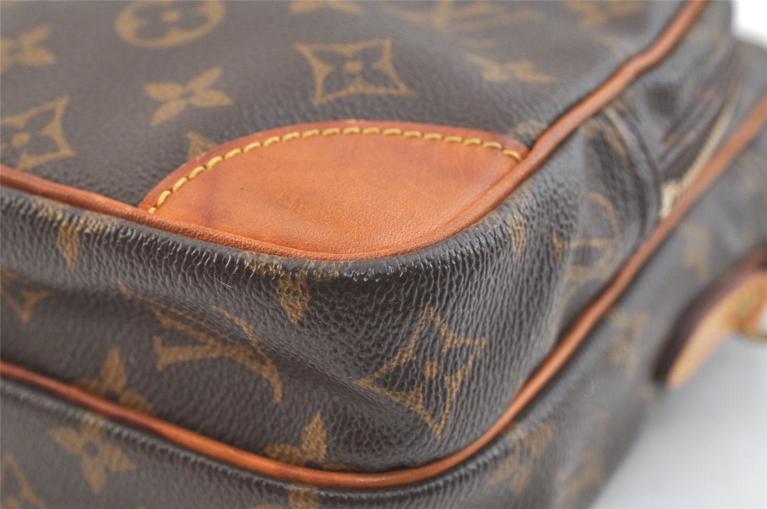 Authentic Louis Vuitton Monogram Amazone Shoulder Cross Body Bag M45236 LV 2320K