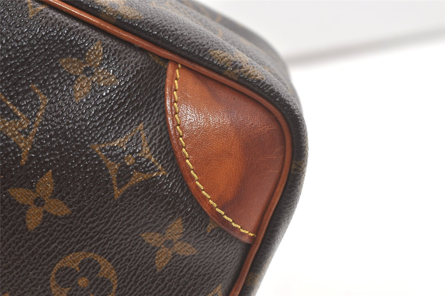 Authentic Louis Vuitton Monogram Amazone Shoulder Cross Body Bag M45236 LV 2320K