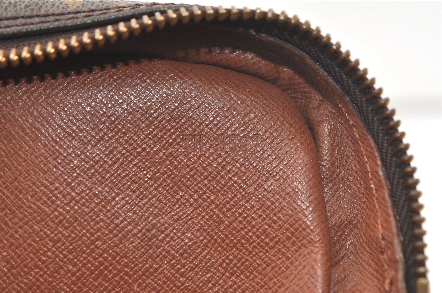 Authentic Louis Vuitton Monogram Amazone Shoulder Cross Body Bag M45236 LV 2320K