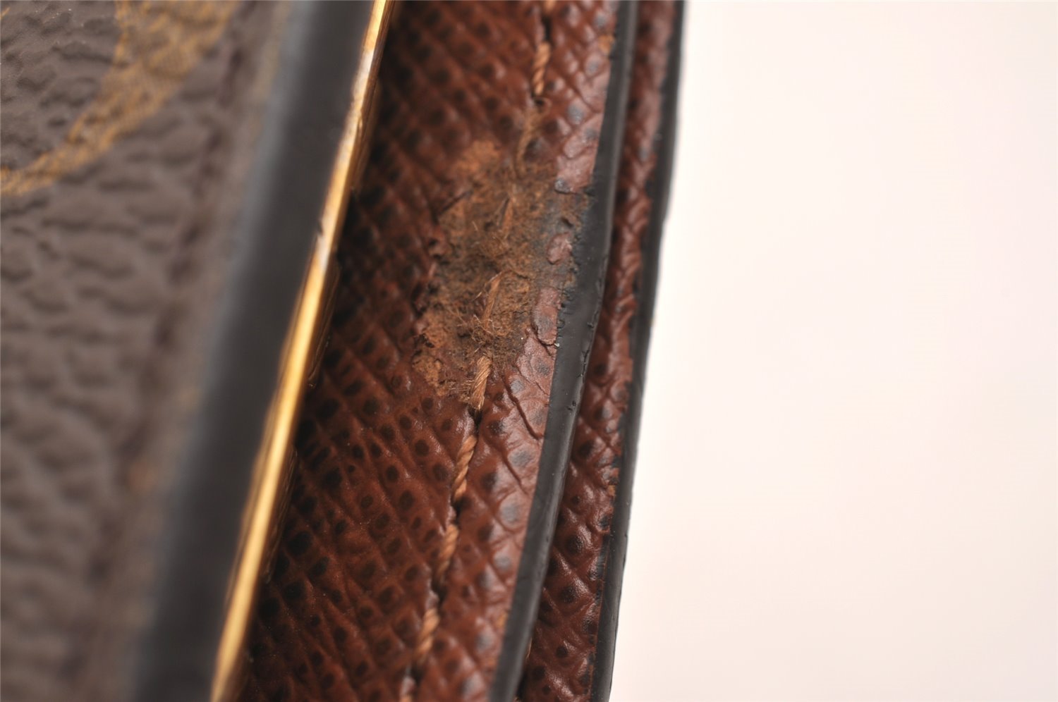 Authentic Louis Vuitton Damier Multicles 4 Key Case Holder N62631 LV 2322J