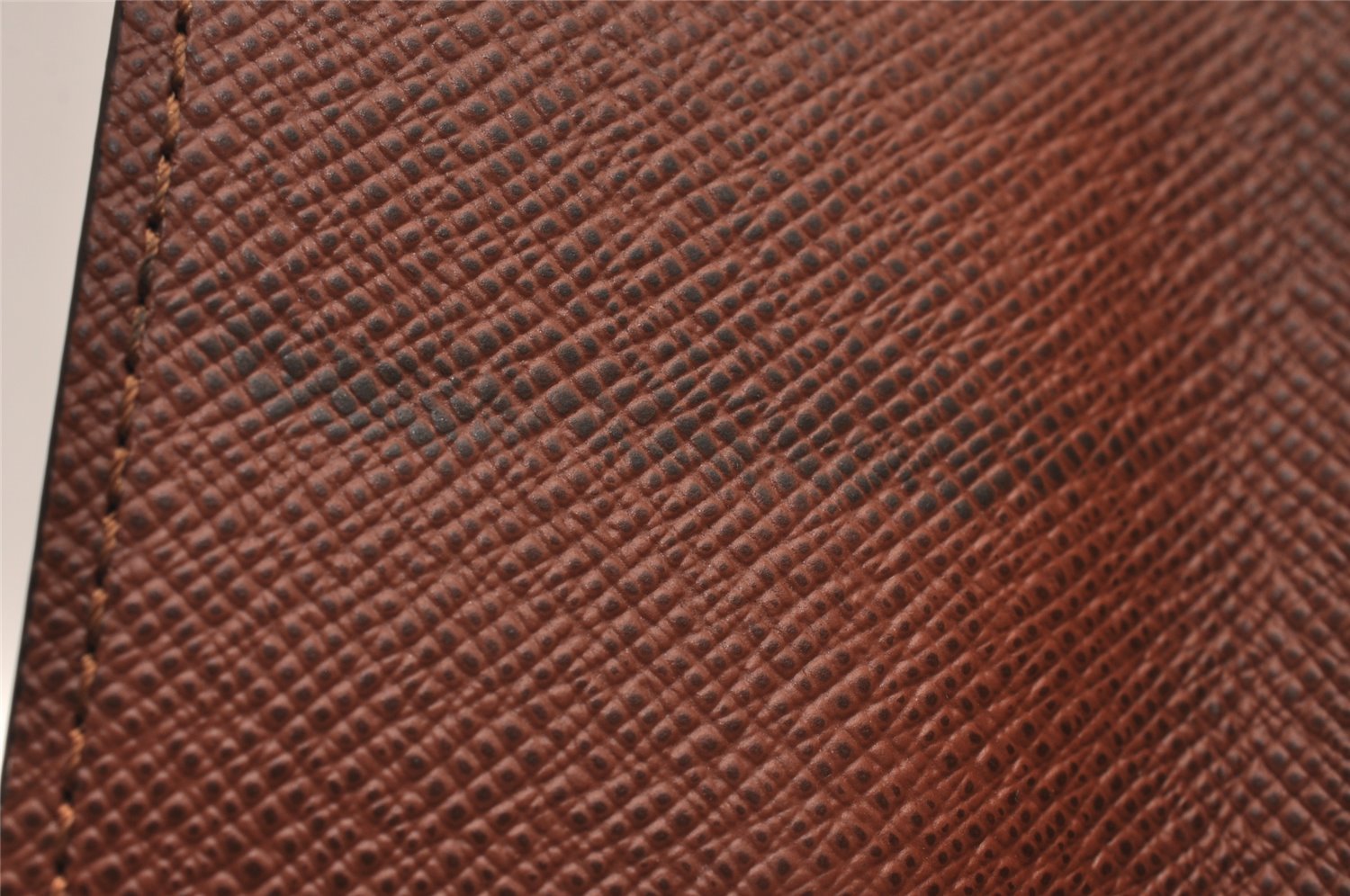 Authentic Louis Vuitton Damier Multicles 4 Key Case Holder N62631 LV 2322J