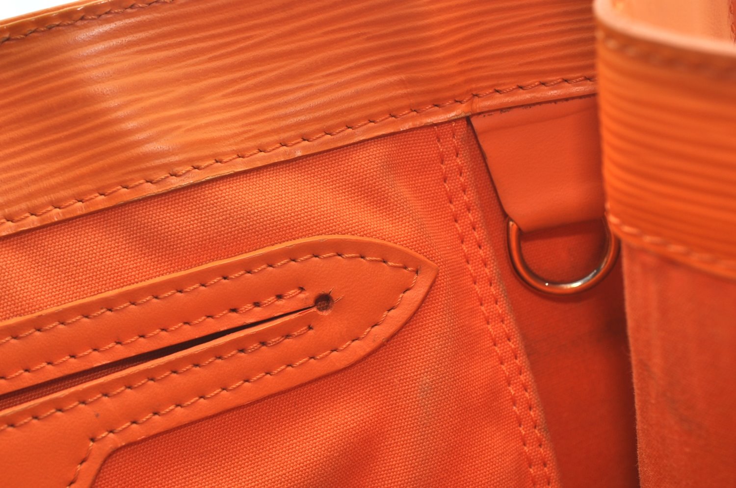 Authentic Louis Vuitton Epi Leather Sac Plat PM Hand Bag Orange M5274H LV 2323J