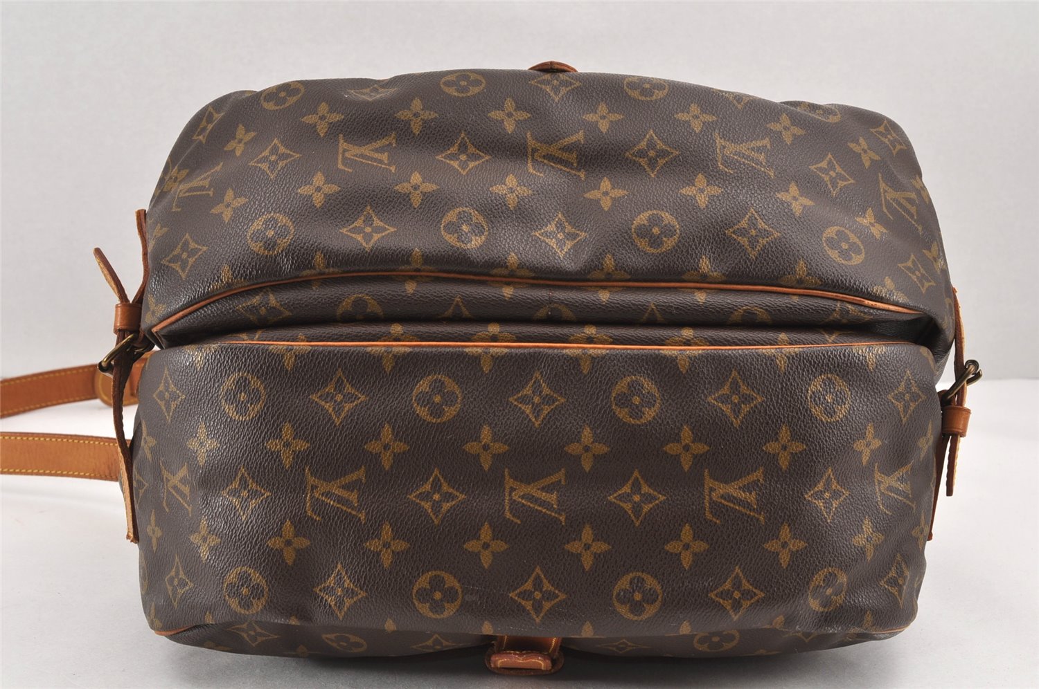 Authentic Louis Vuitton Monogram Saumur 35 Shoulder Cross Bag M42254 LV 2326K