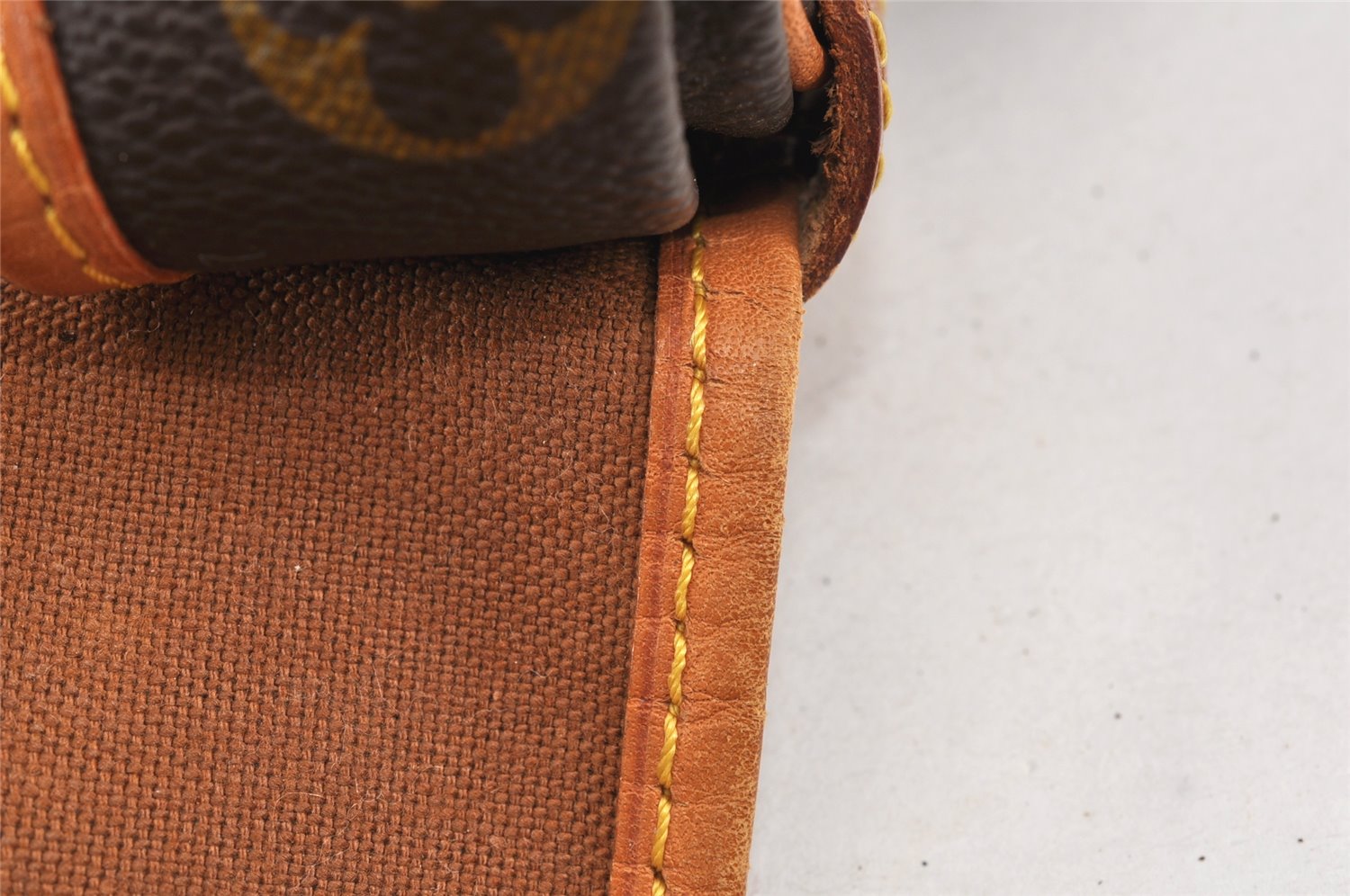 Authentic Louis Vuitton Monogram Saumur 35 Shoulder Cross Bag M42254 LV 2326K