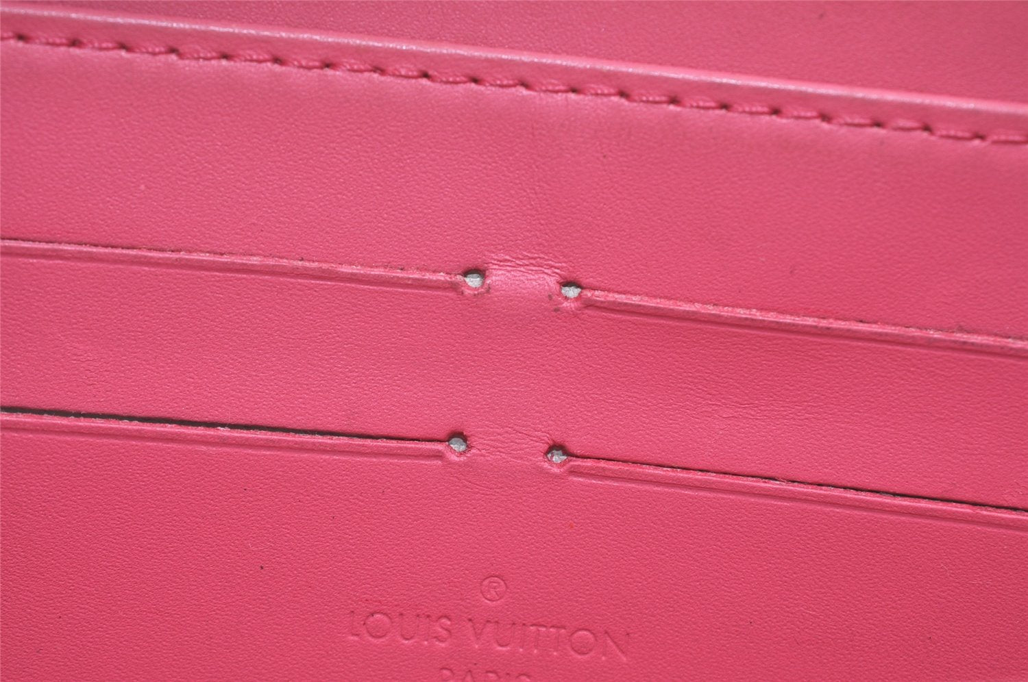 Authentic Louis Vuitton Vernis Zippy Wallet Long Purse Pink M9147F LV 2329I