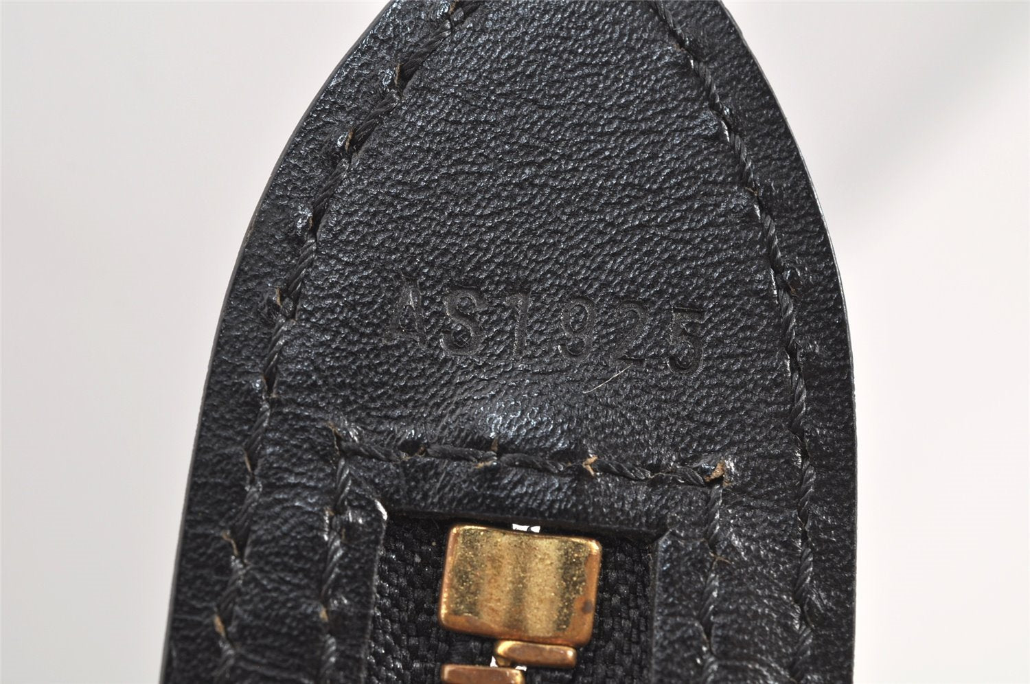 Auth Louis Vuitton Epi Saint Jacques Shopping Shoulder Bag Black M52262 LV 2330K