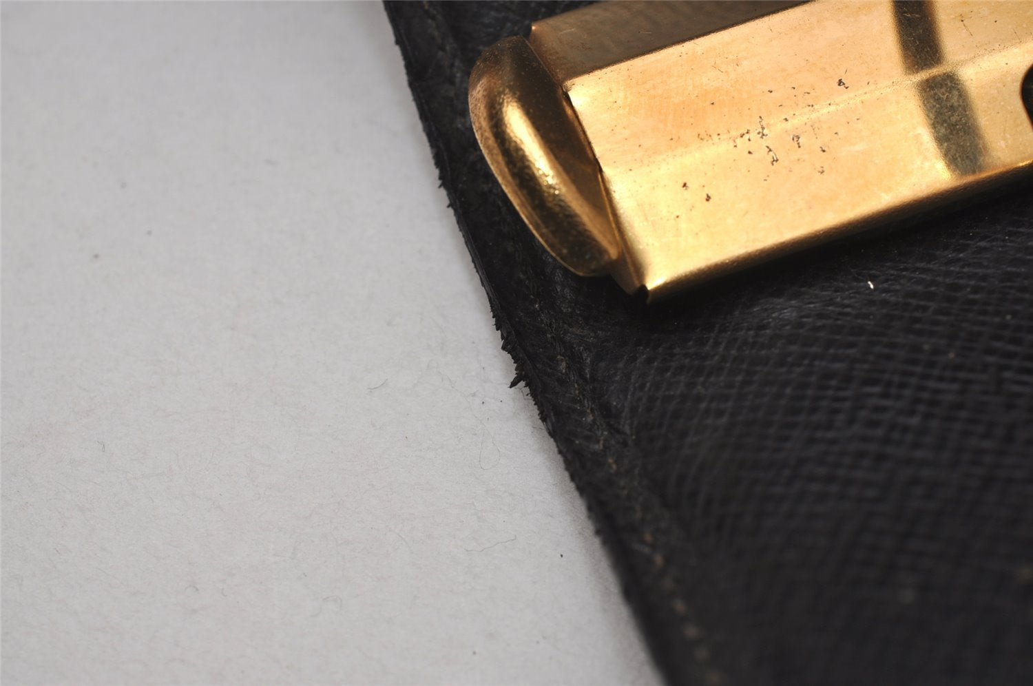 Authentic Louis Vuitton Epi Agenda GM Notebook Cover Black R20212 LV 2331I