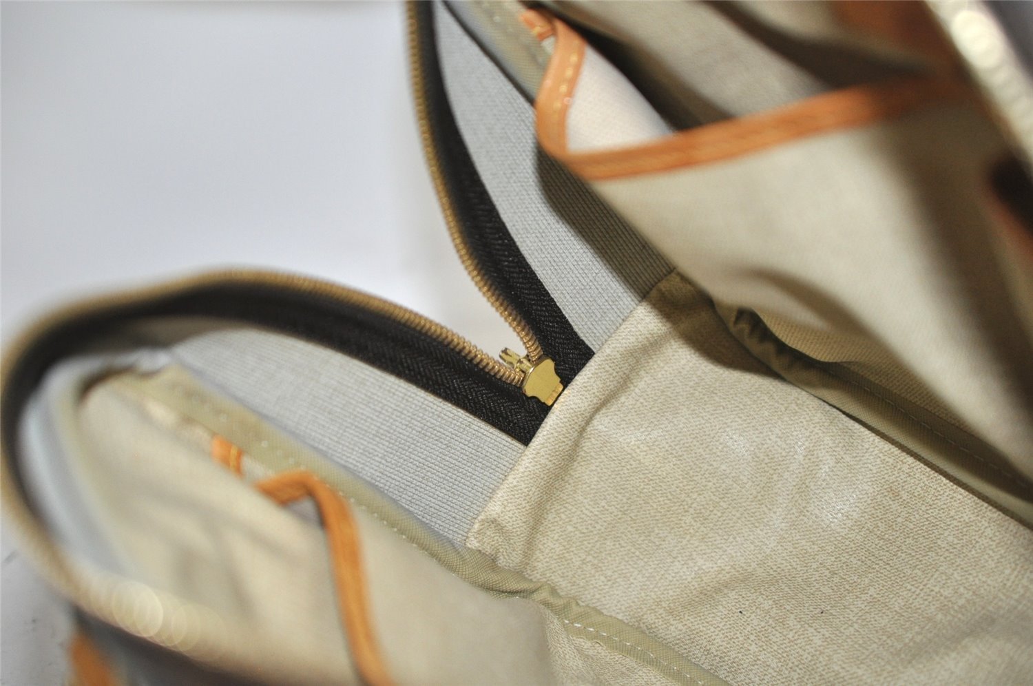 Authentic Louis Vuitton Monogram Trouville Hand Bag Purse M42228 LV 2331K