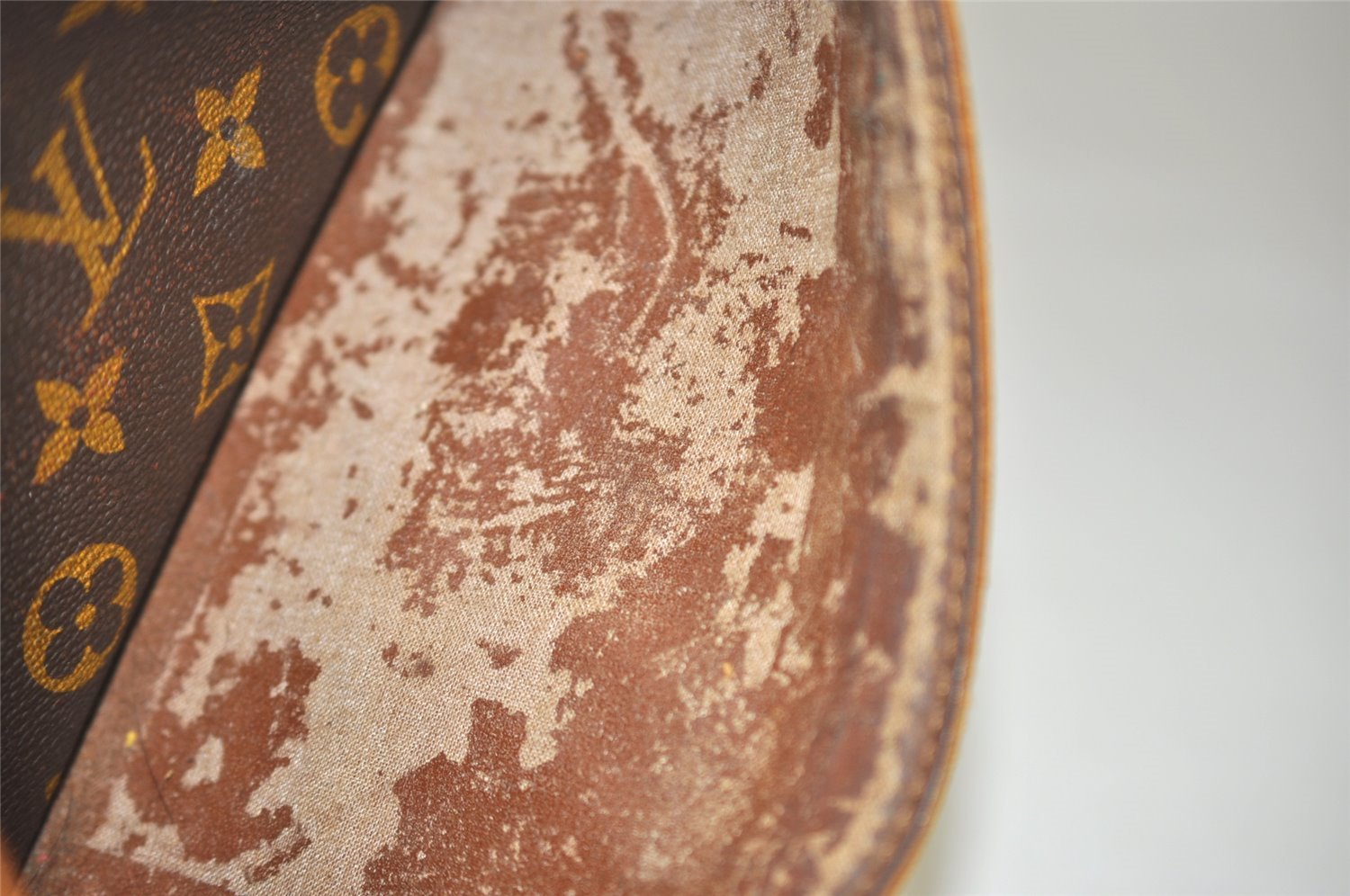 Authentic Louis Vuitton Monogram Compiegne 28 Clutch Hand Bag M51845 LV 2332I