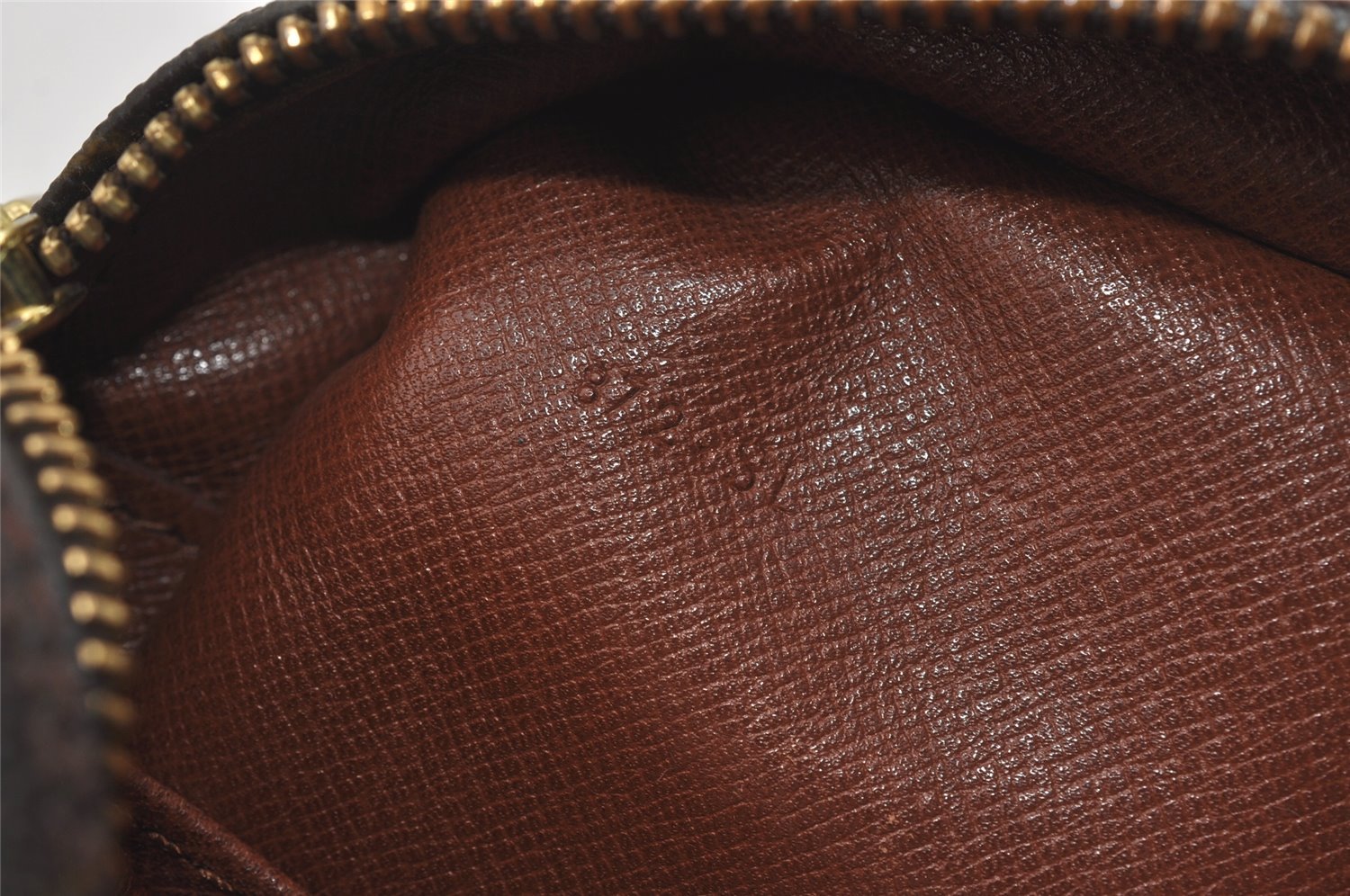 Authentic Louis Vuitton Monogram Compiegne 28 Clutch Hand Bag M51845 LV 2332I