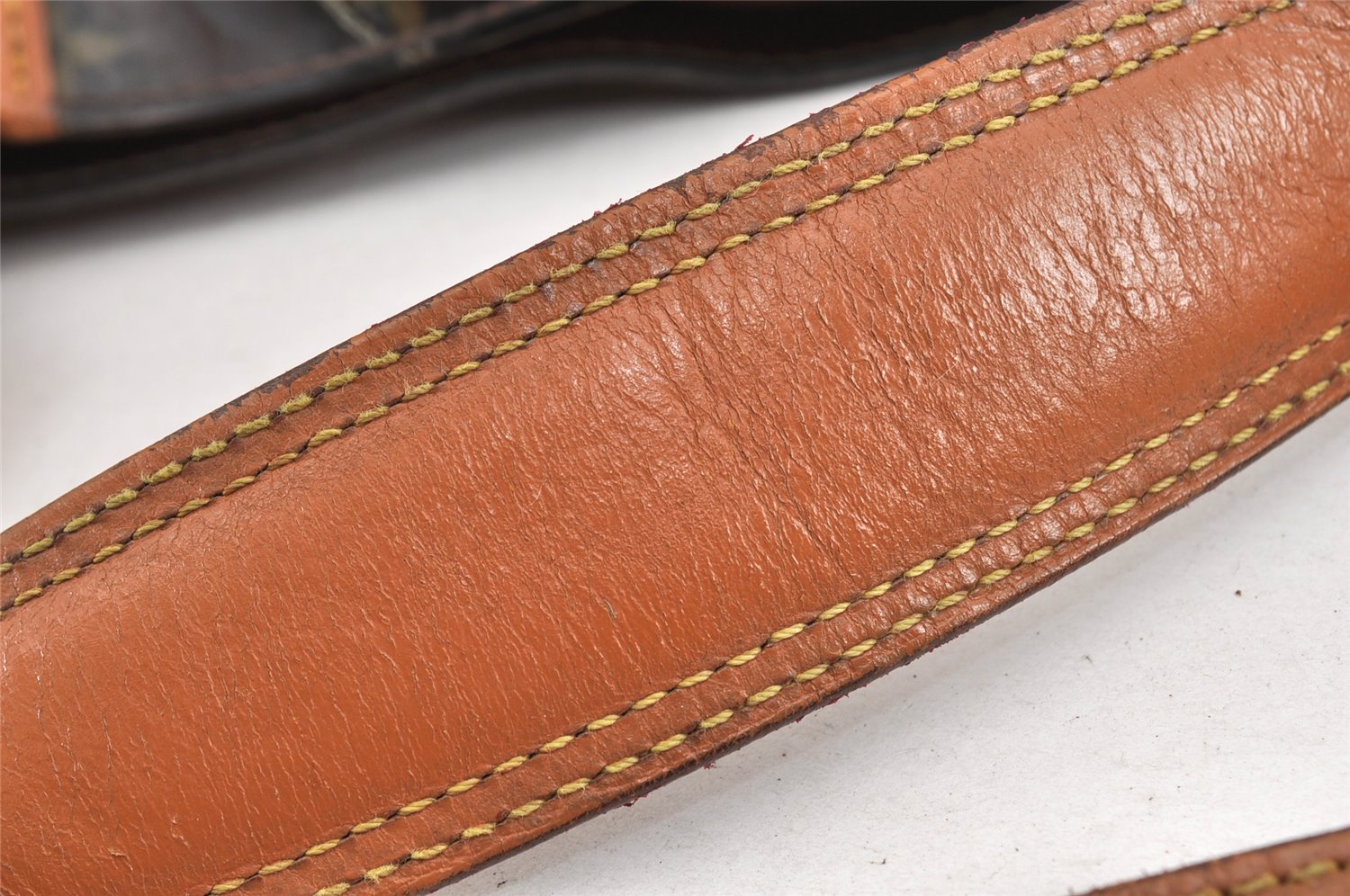 Authentic Louis Vuitton Monogram Vinyl Cabas Ambre GM Tote Bag M92500 LV 2335K