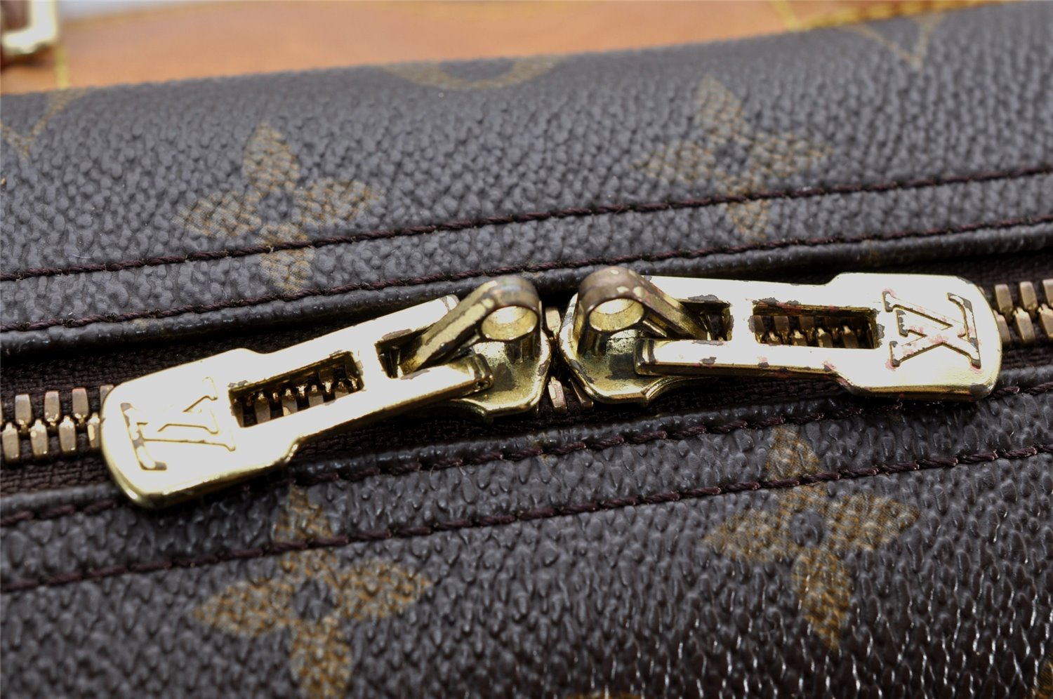 Authentic Louis Vuitton Monogram Deauville Hand Bag M47270 LV 2336K