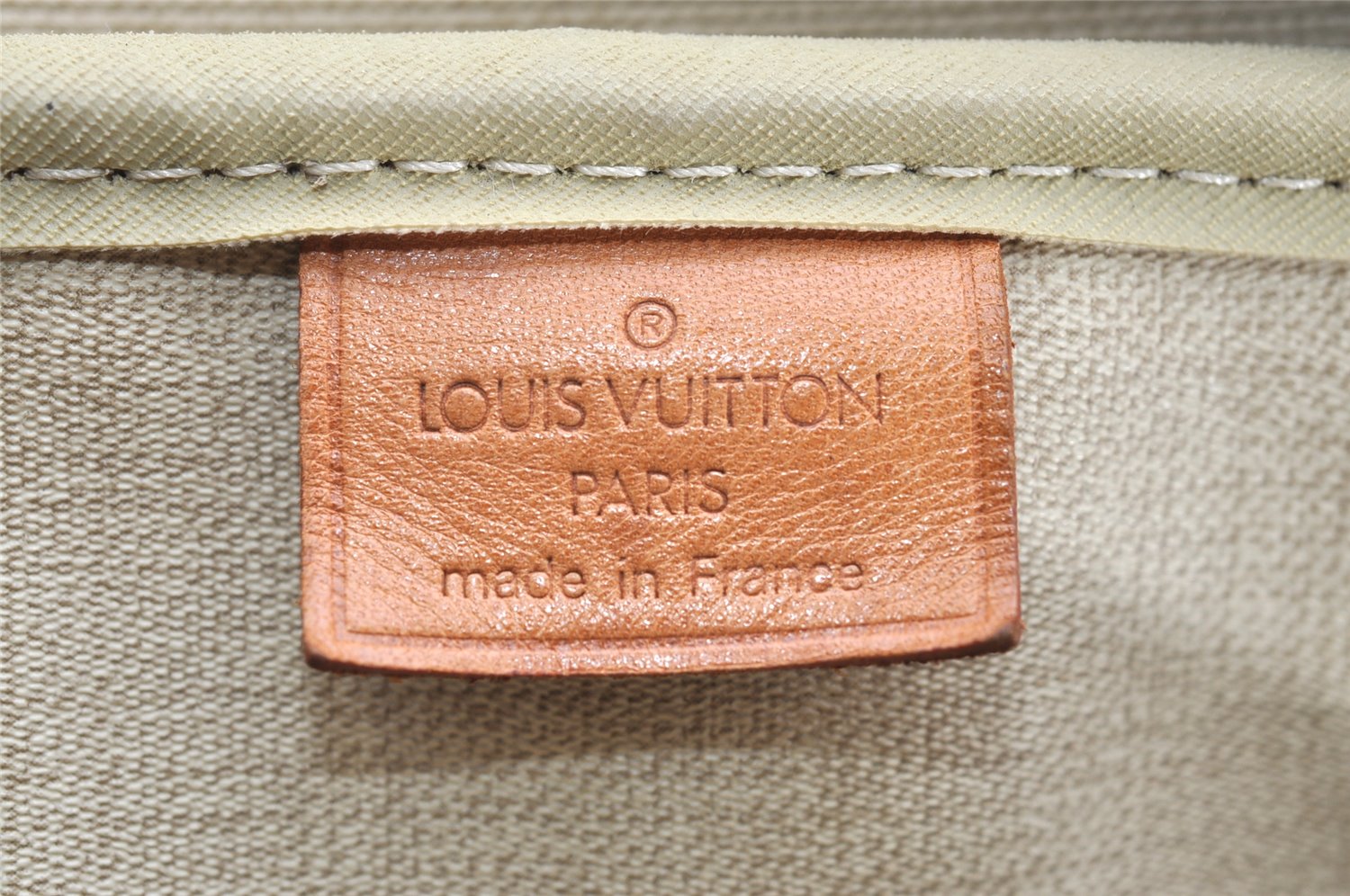 Authentic Louis Vuitton Monogram Deauville Hand Bag M47270 LV 2336K