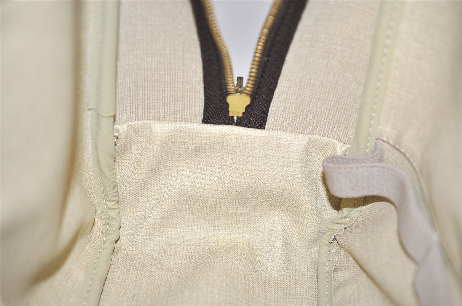 Authentic Louis Vuitton Monogram Deauville Hand Bag M47270 LV 2336K