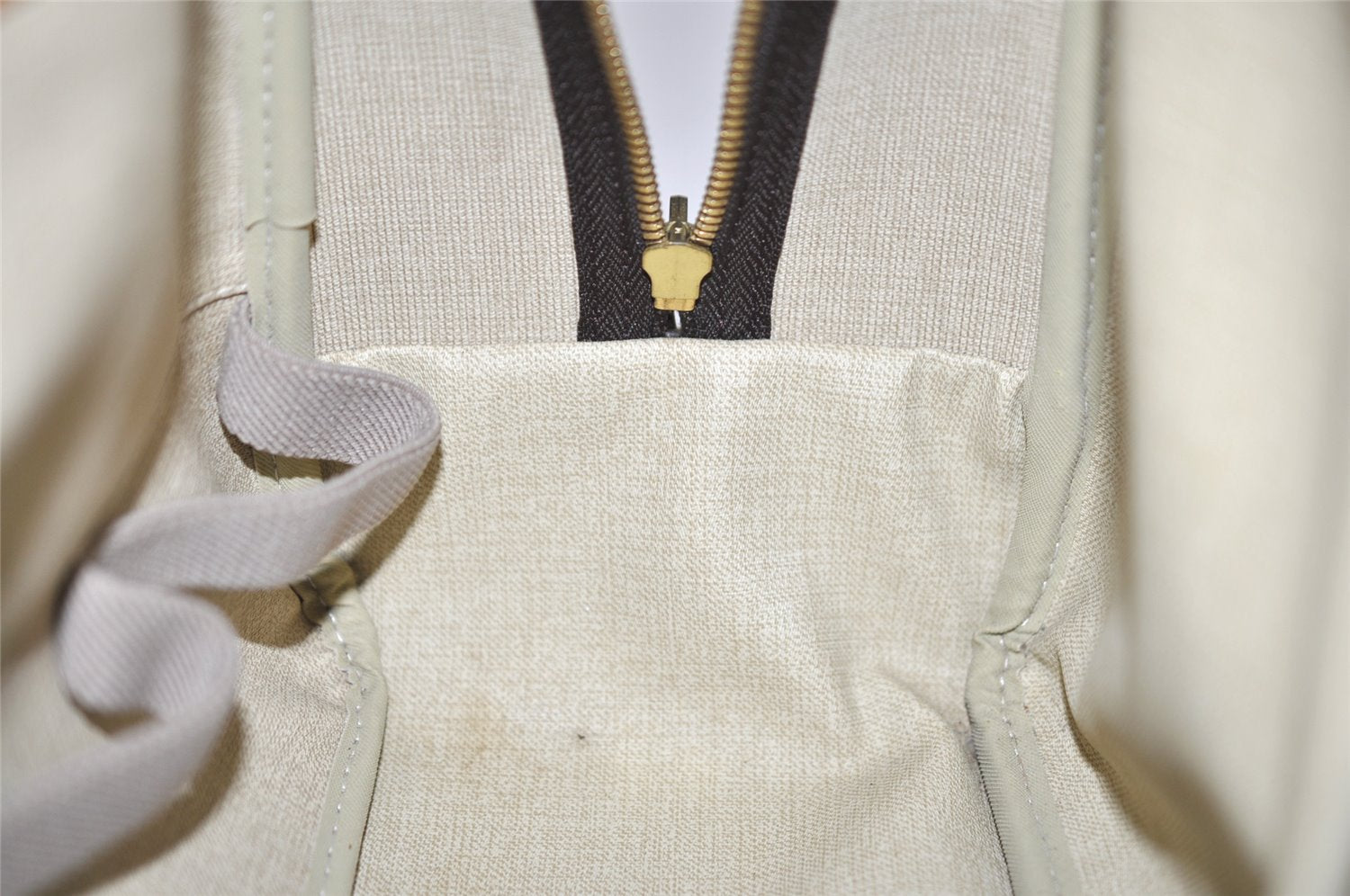 Authentic Louis Vuitton Monogram Deauville Hand Bag M47270 LV 2336K