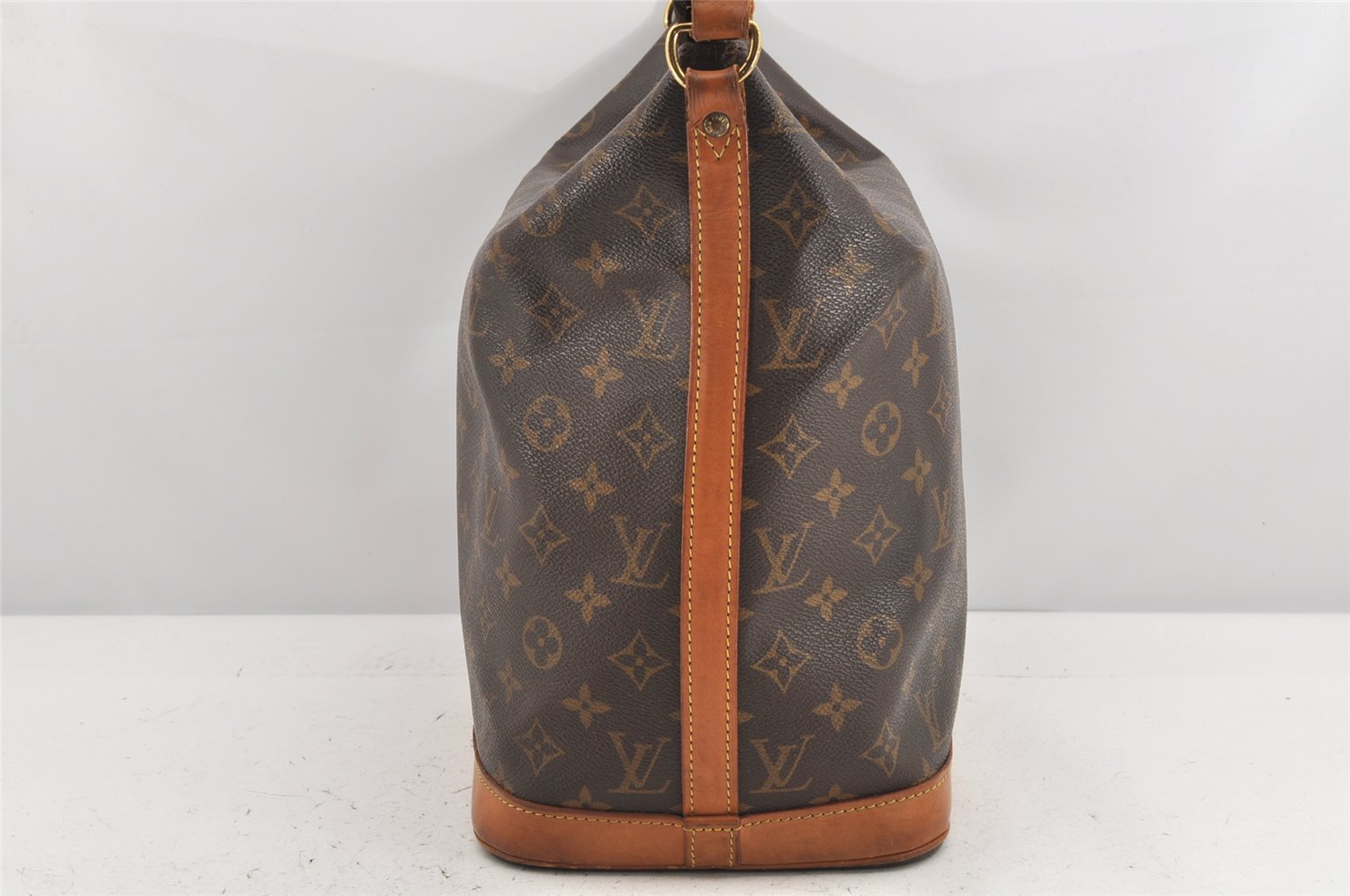 Auth Louis Vuitton Monogram Amfar Three Vanity Star Shoulder Bag M47275 LV 2339K