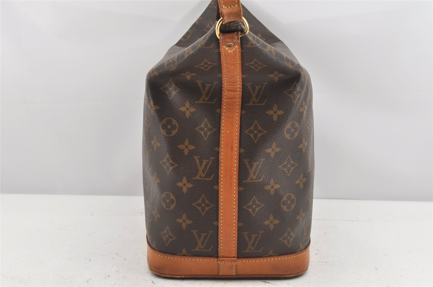 Auth Louis Vuitton Monogram Amfar Three Vanity Star Shoulder Bag M47275 LV 2339K