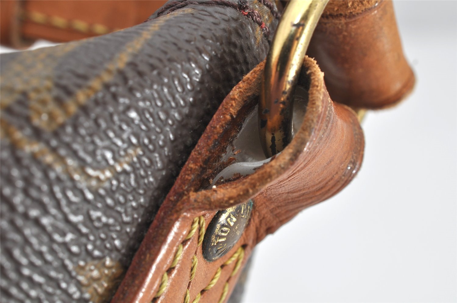 Auth Louis Vuitton Monogram Amfar Three Vanity Star Shoulder Bag M47275 LV 2339K