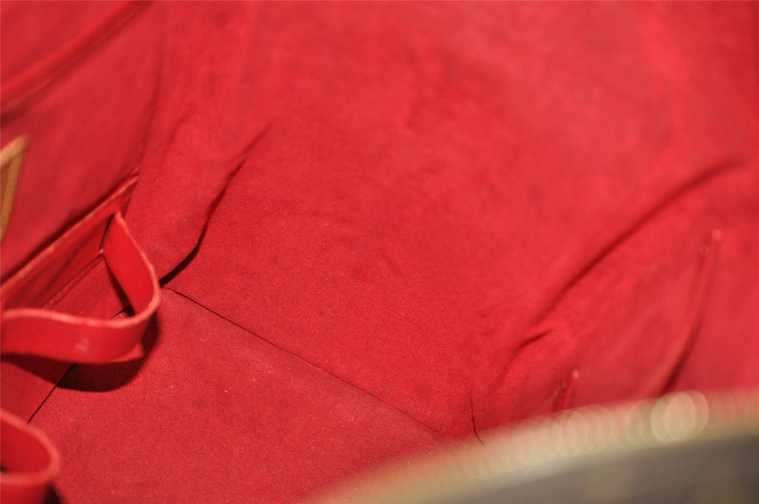 Auth Louis Vuitton Monogram Amfar Three Vanity Star Shoulder Bag M47275 LV 2339K