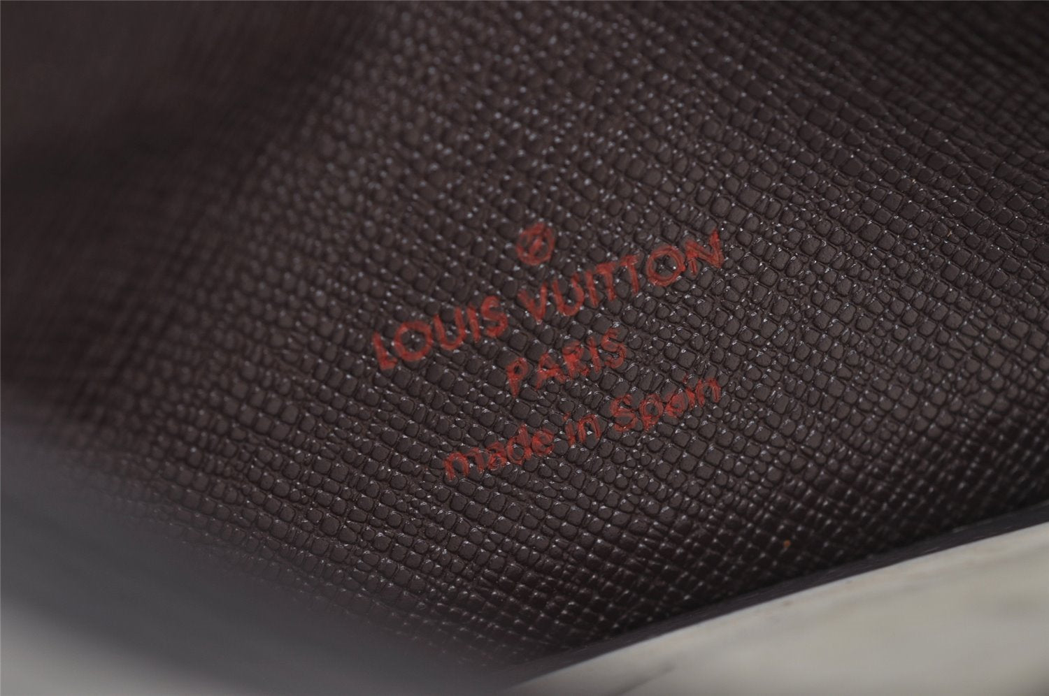 Authentic Louis Vuitton Damier Porte 2 Cartes Vertical Card Case N60533 LV 2340J