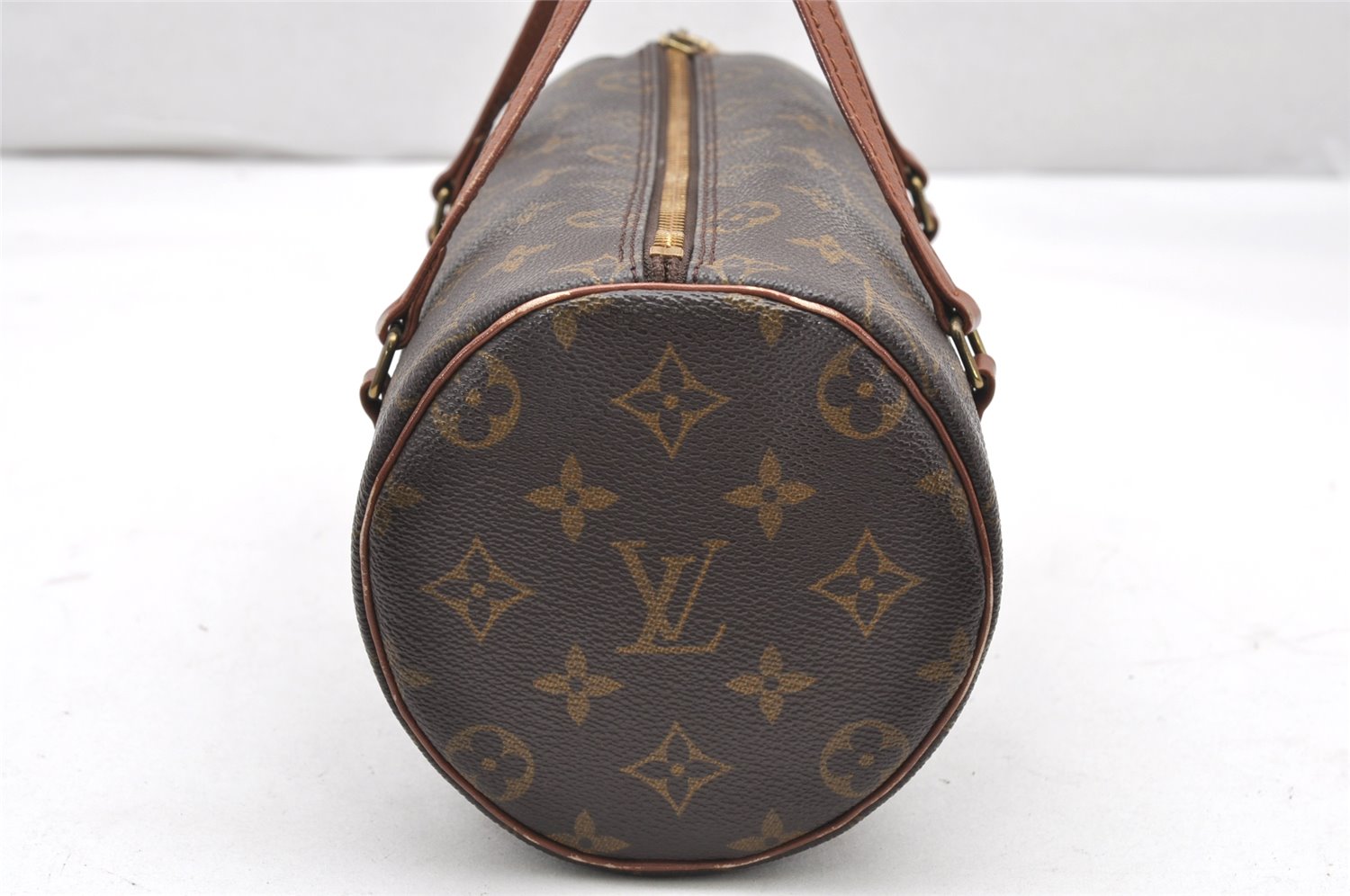 Authentic Louis Vuitton Monogram Papillon 26 Hand Bag Old Model LV 2342K
