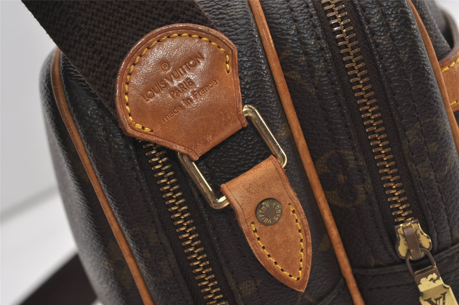 Authentic Louis Vuitton Monogram Reporter PM Shoulder Cross Bag M45254 LV 2344J