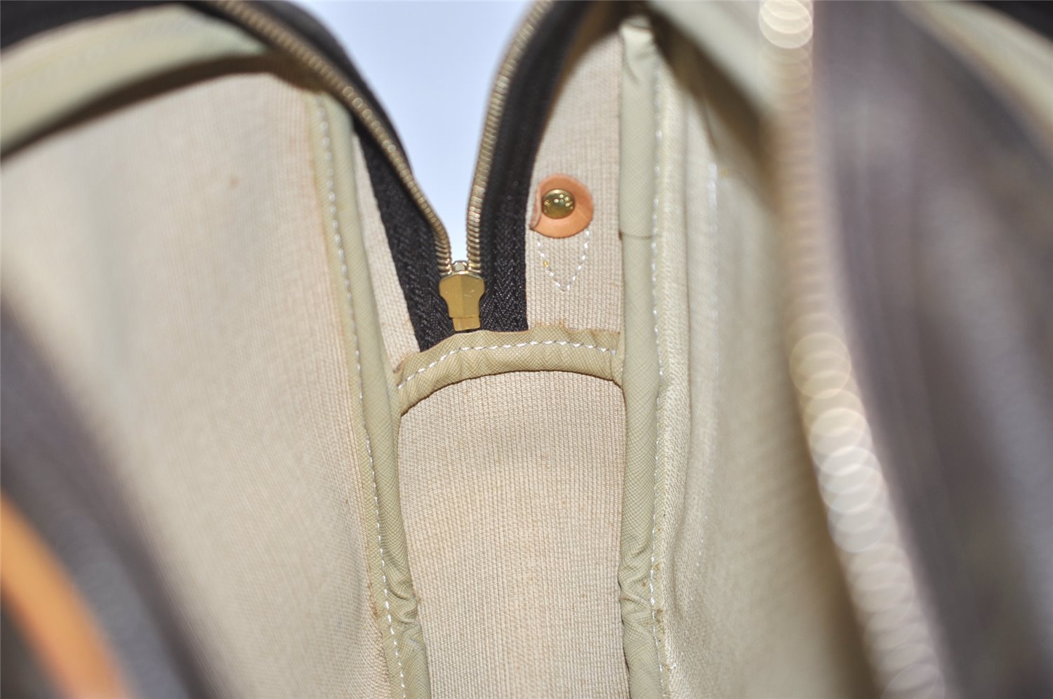 Authentic Louis Vuitton Monogram Reporter PM Shoulder Cross Bag M45254 LV 2344J