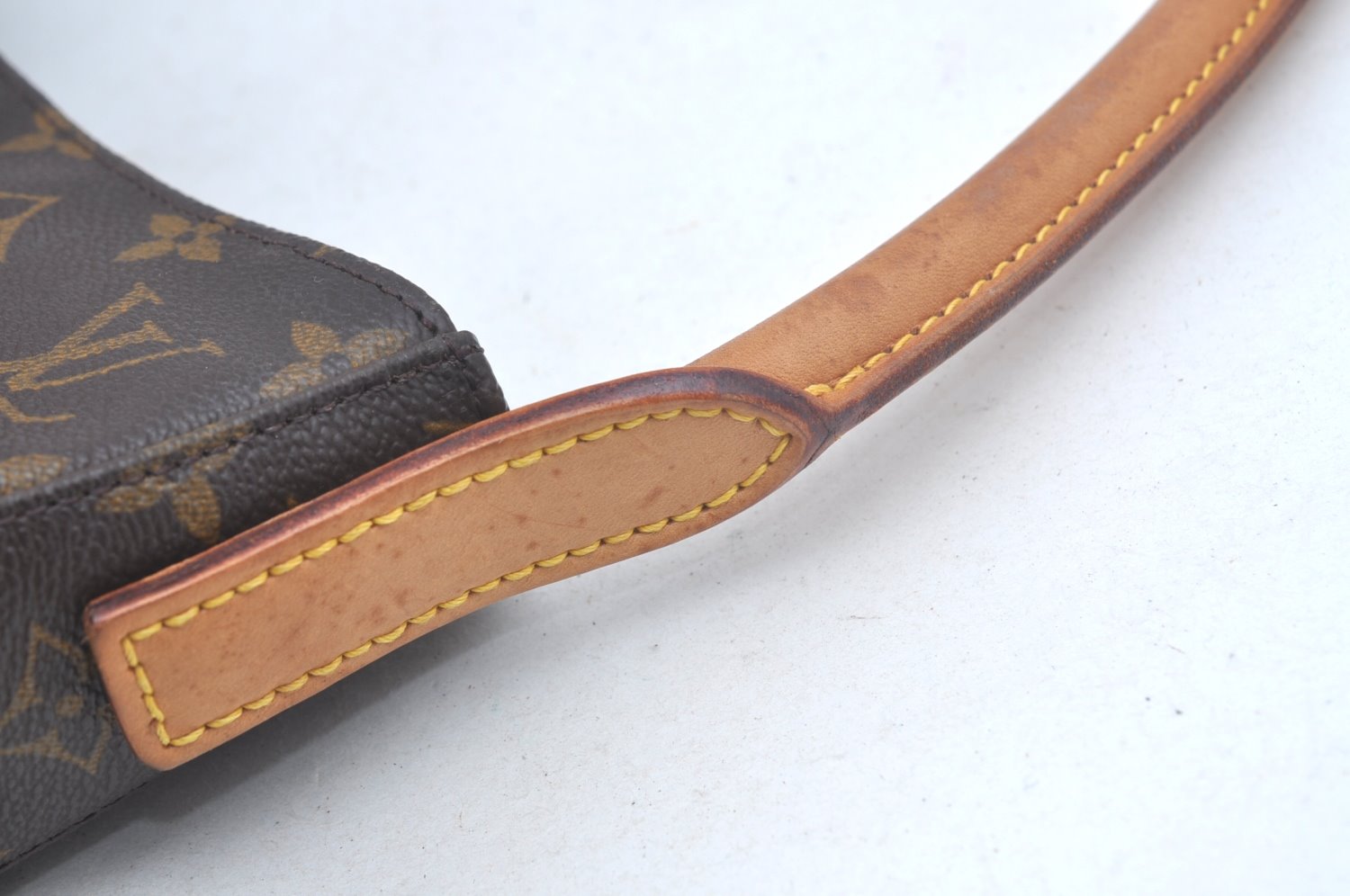 Authentic Louis Vuitton Monogram Looping GM Shoulder Bag M51145 LV 2346K