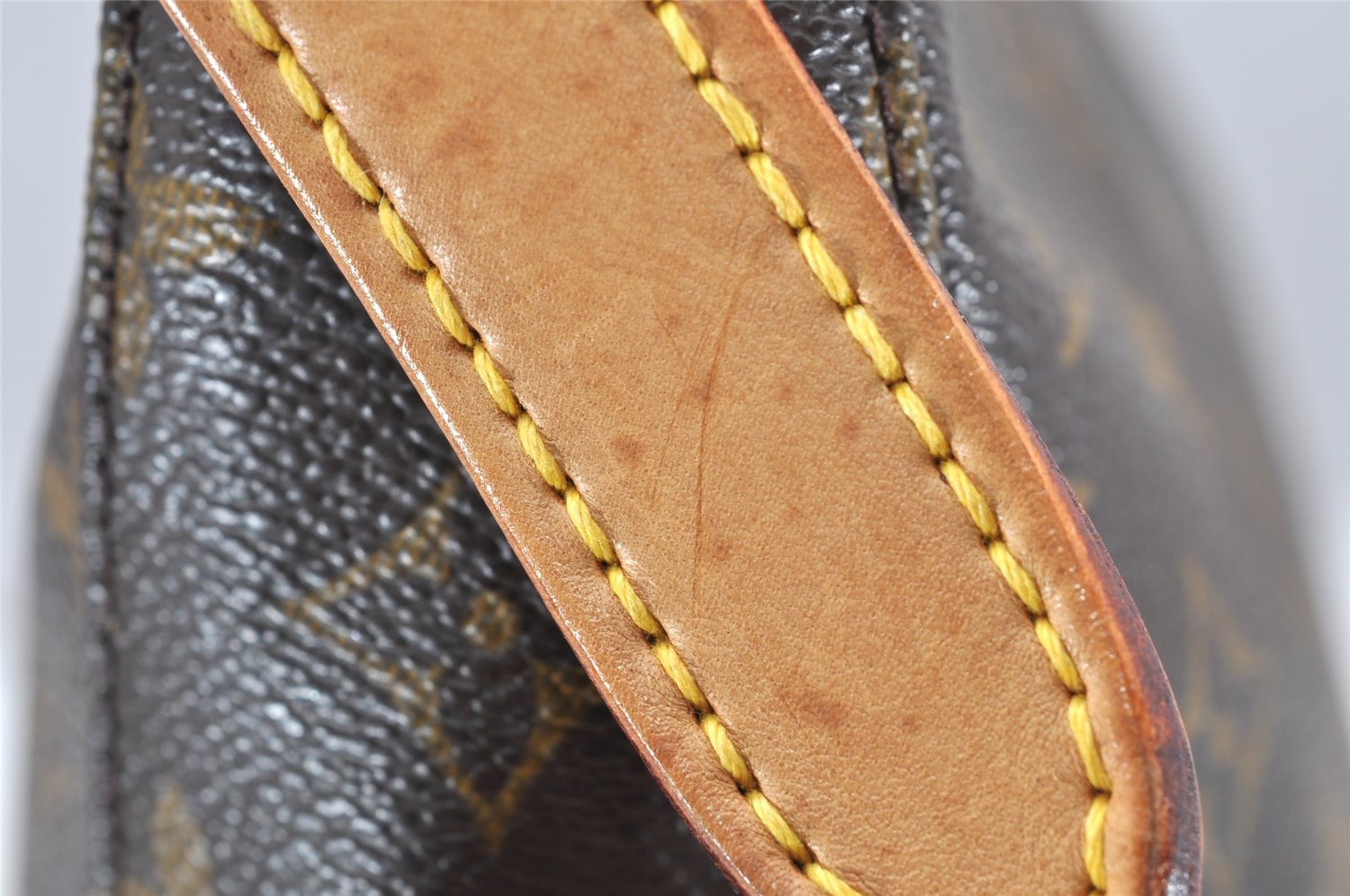 Authentic Louis Vuitton Monogram Looping GM Shoulder Bag M51145 LV 2346K