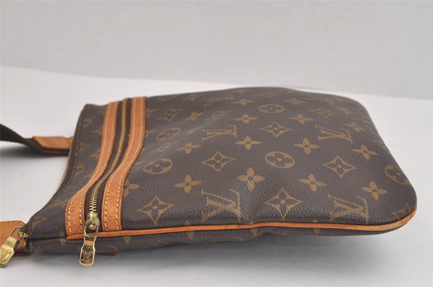 Auth Louis Vuitton Monogram Pochette Bosphore Shoulder Cross Bag M40044 LV 2347J