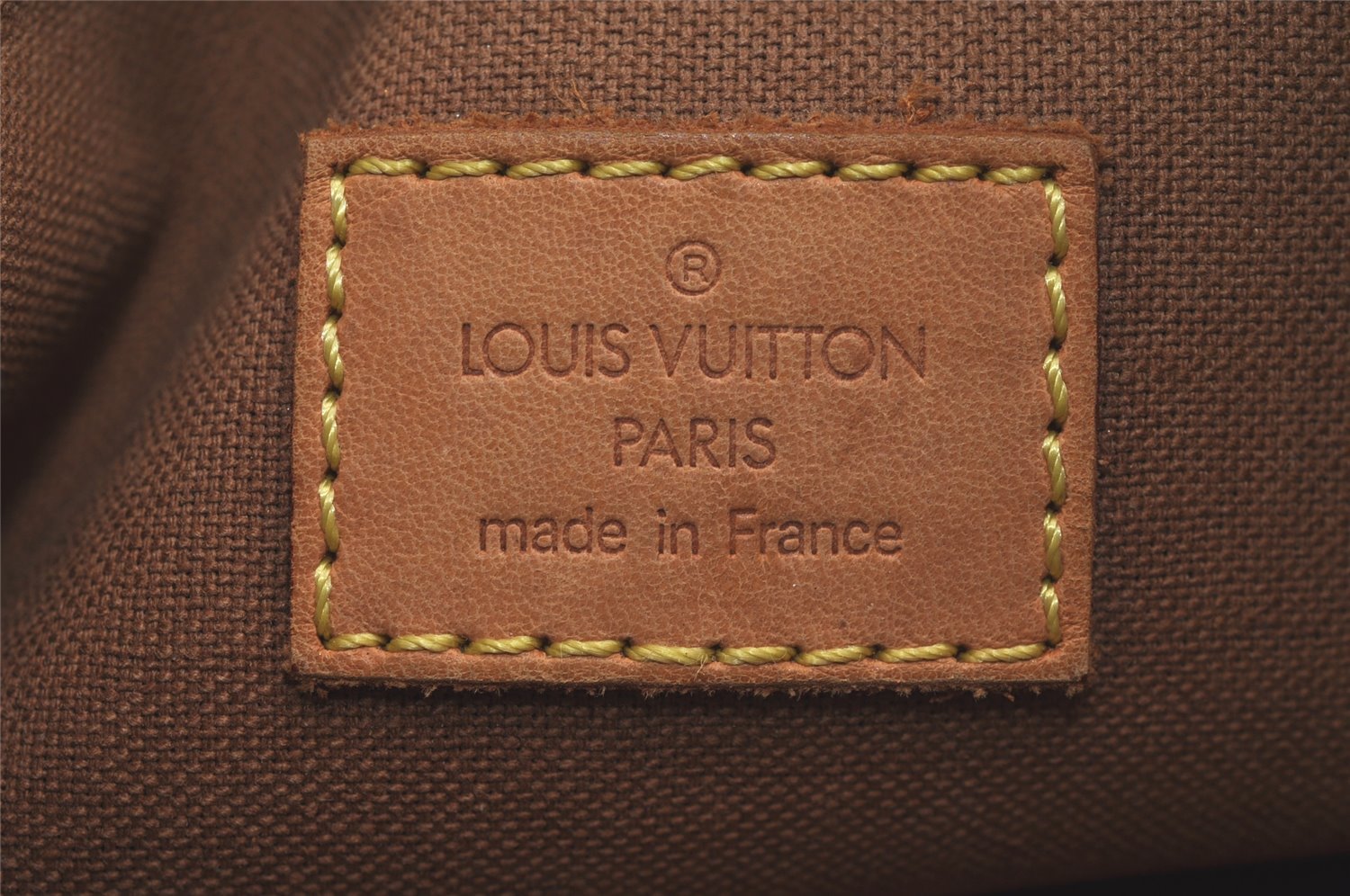 Auth Louis Vuitton Monogram Pochette Bosphore Shoulder Cross Bag M40044 LV 2347J