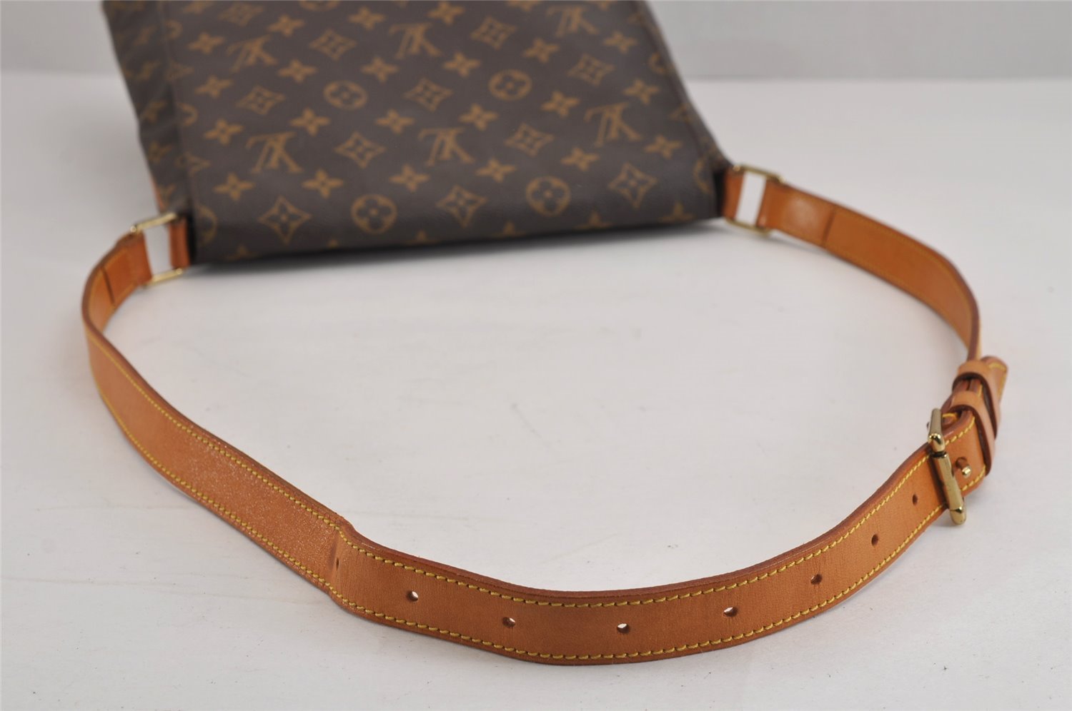 Authentic Louis Vuitton Monogram Musette Shoulder Cross Body Bag M51256 LV 2349J