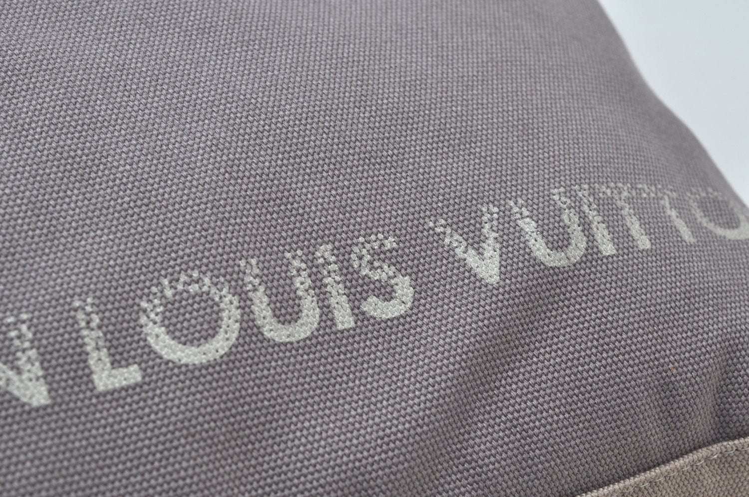 Authentic Louis Vuitton Fondation Exclusive Shoulder Tote Bag Canvas Gray 2354J