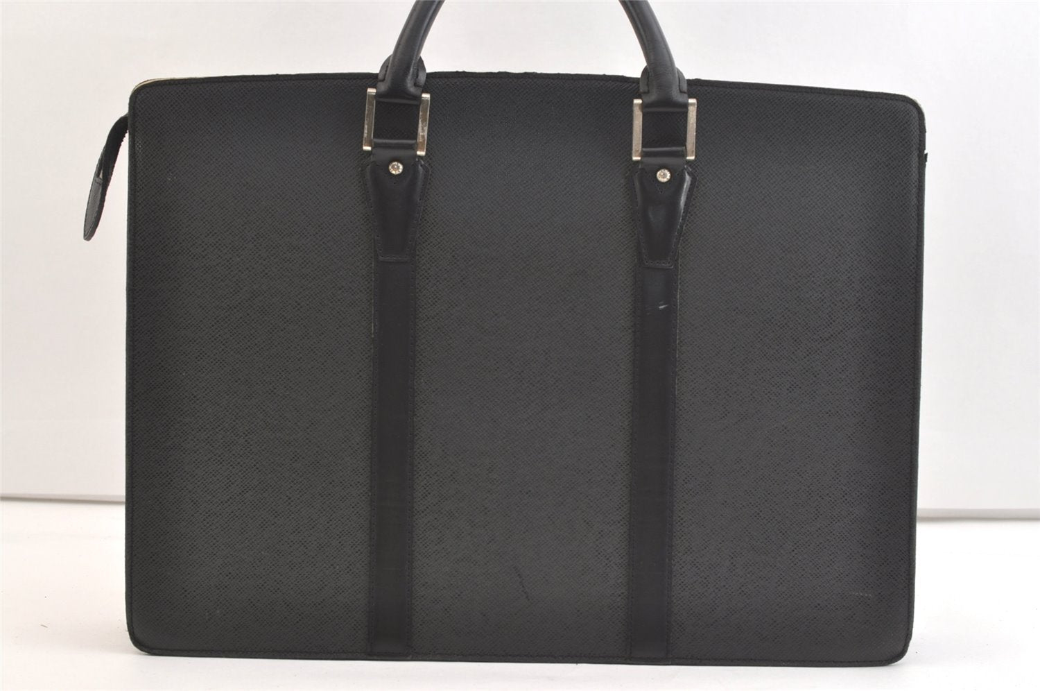 Auth Louis Vuitton Taiga Porte Documents Lozan 2Way Briefcase Black Junk 2354K