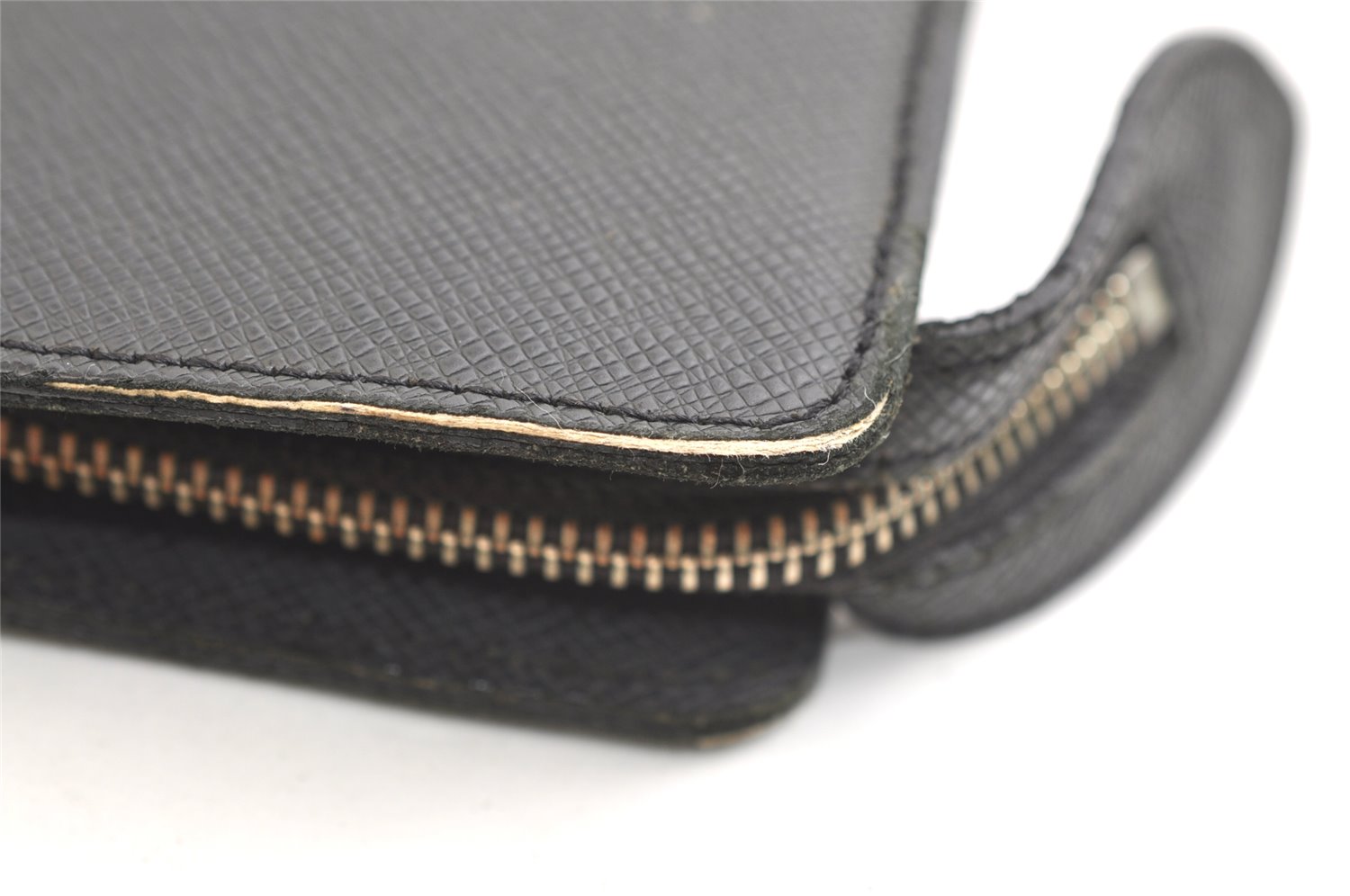 Auth Louis Vuitton Taiga Porte Documents Lozan 2Way Briefcase Black Junk 2354K