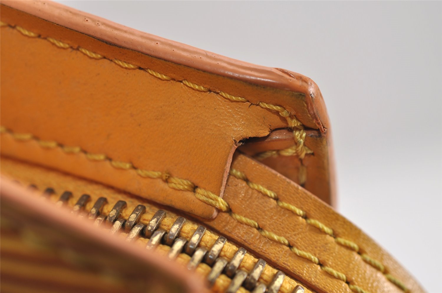 Auth Louis Vuitton Epi Saint Jacques Shopping Shoulder Bag M52269 Yellow 2356J