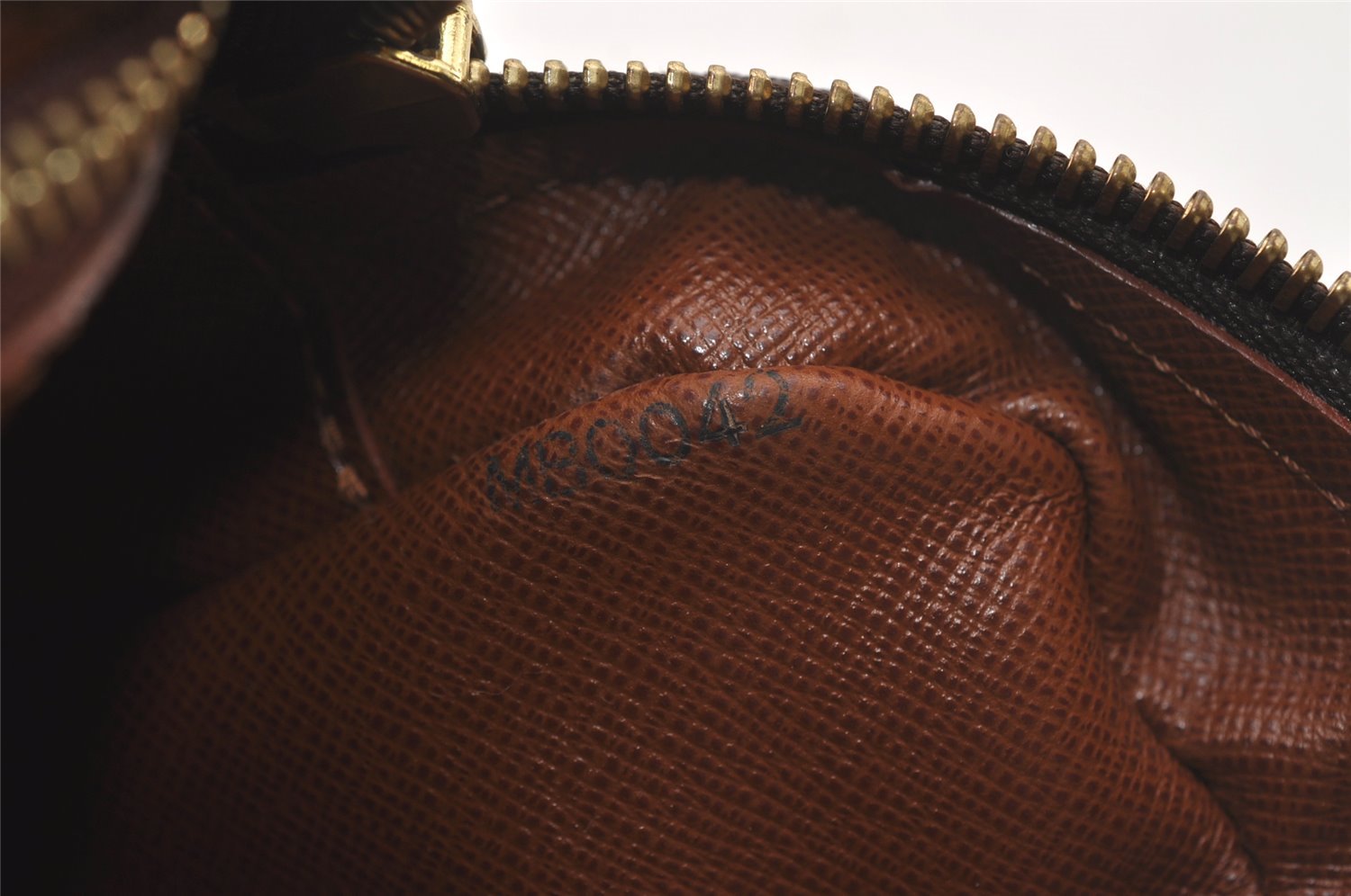 Authentic Louis Vuitton Monogram Trocadero 27 Shoulder Bag M51274 Junk 2357J