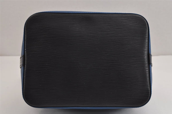 Authentic Louis Vuitton Epi Petit Noe Bi-color Blue x Black Drawstring Bag 2360J