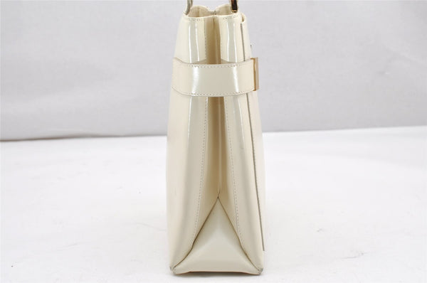 Authentic GUCCI Vintage Shoulder Hand Bag Purse Leather White Junk 2362K