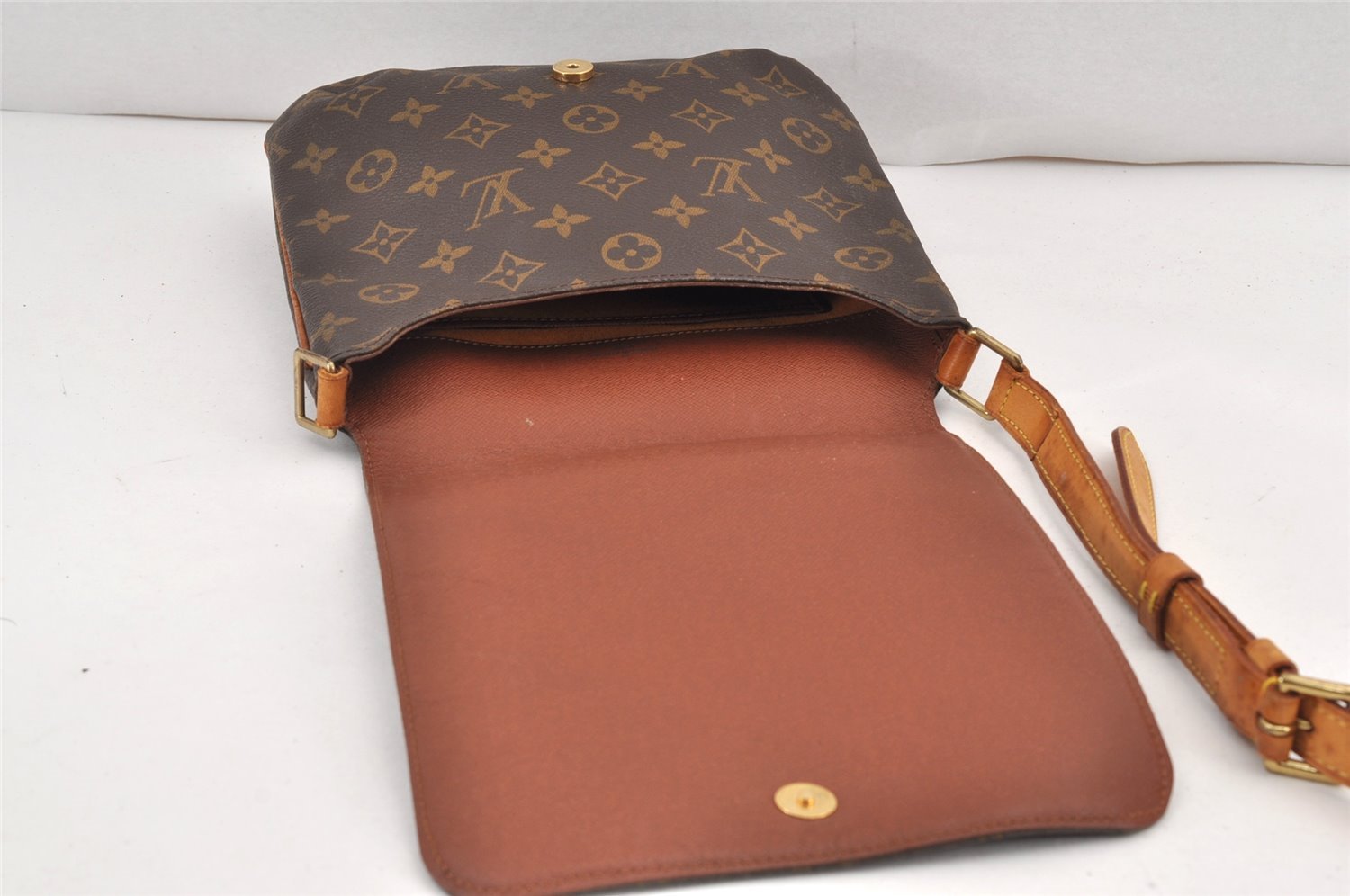 Authentic Louis Vuitton Monogram Musette Salsa Shoulder Bag Purse Junk 2363K