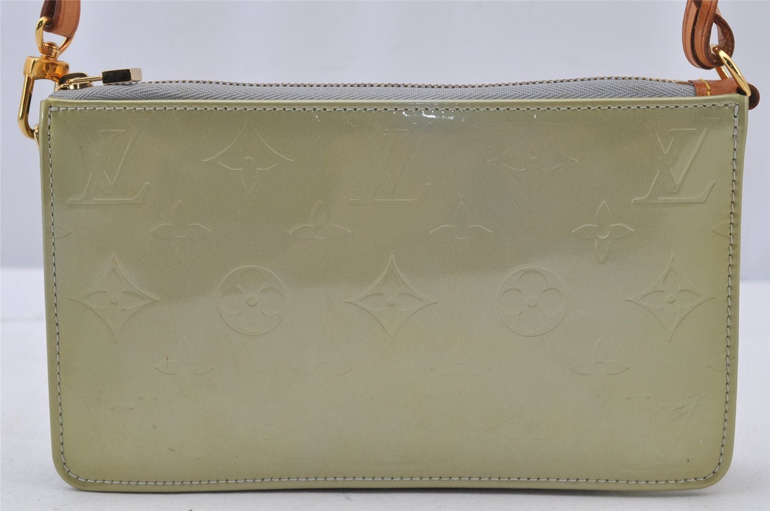 Authentic Louis Vuitton Vernis Lexington Hand Bag Pouch M91011 Light Green 2364J