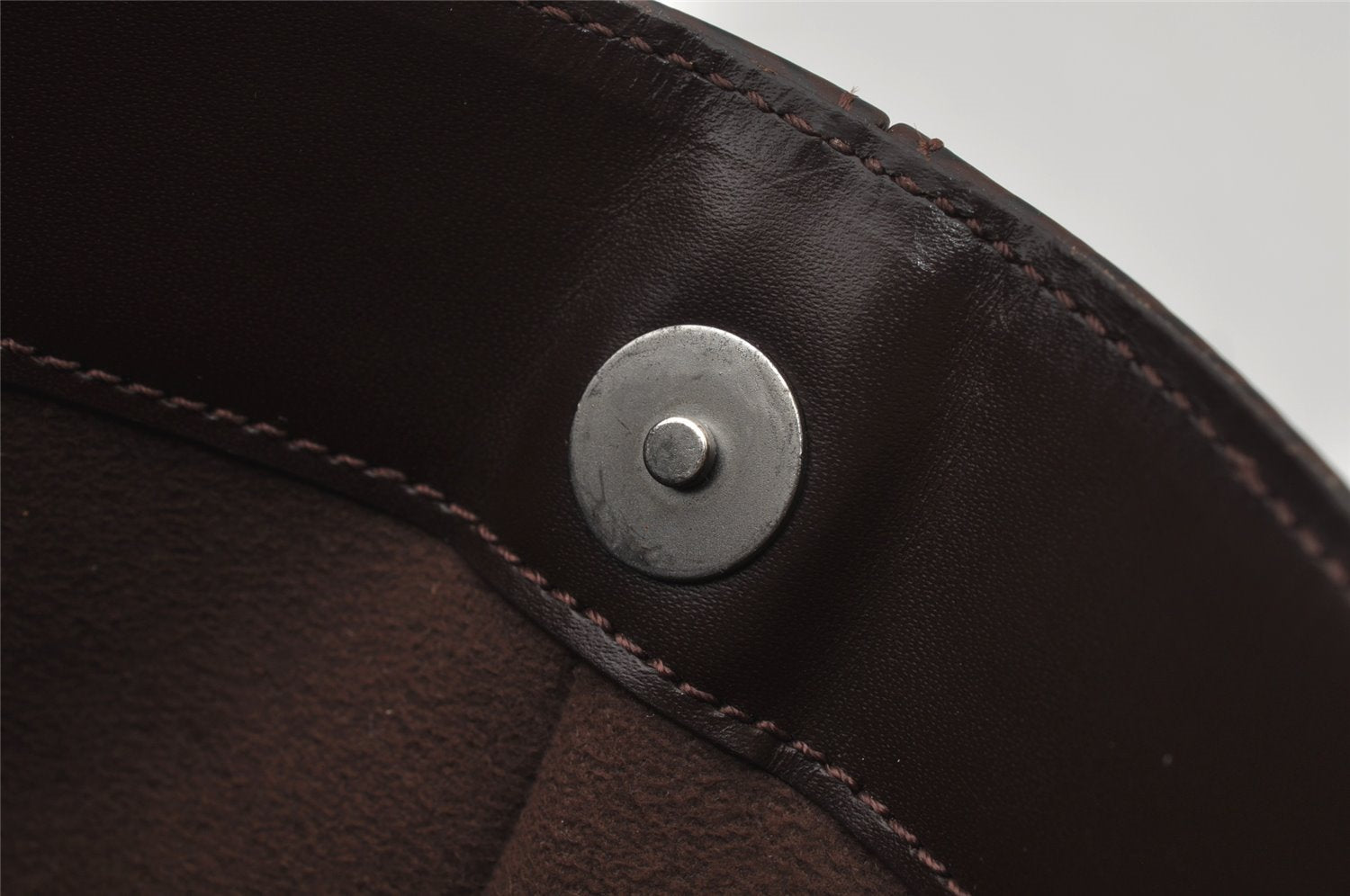 Auth Louis Vuitton Epi Pochette Demi Lune Shoulder Bag M5262D Brown Junk 2366J