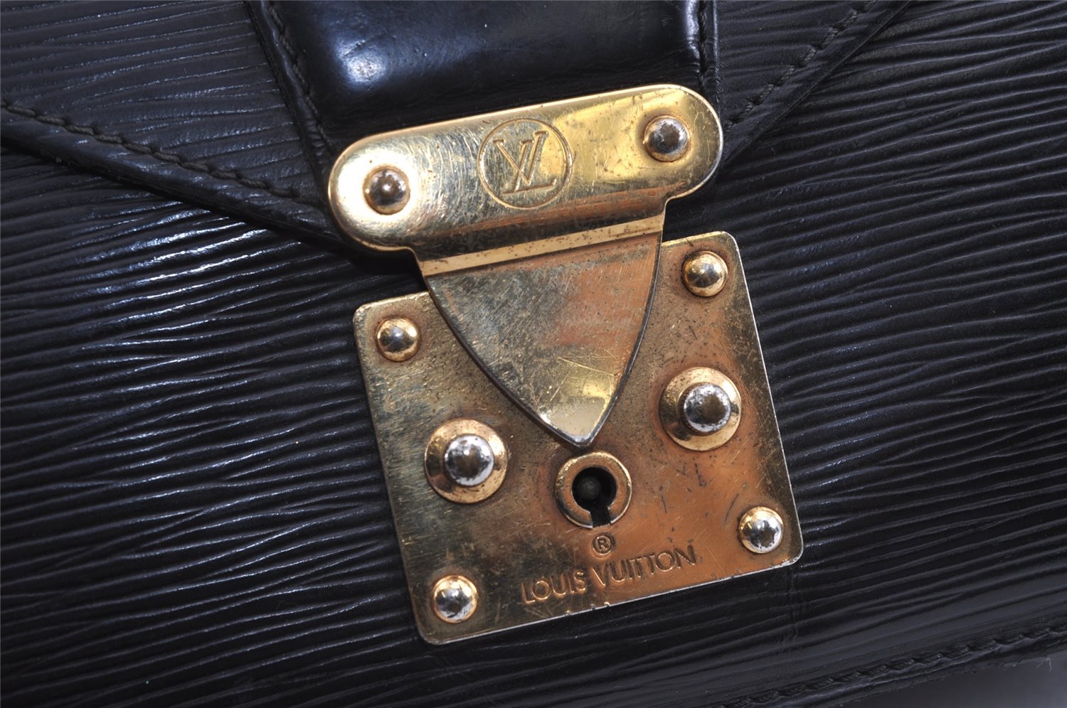 Auth Louis Vuitton Epi Pochette Sellier Dragonne Clutch Bag M52612 Black 2368J