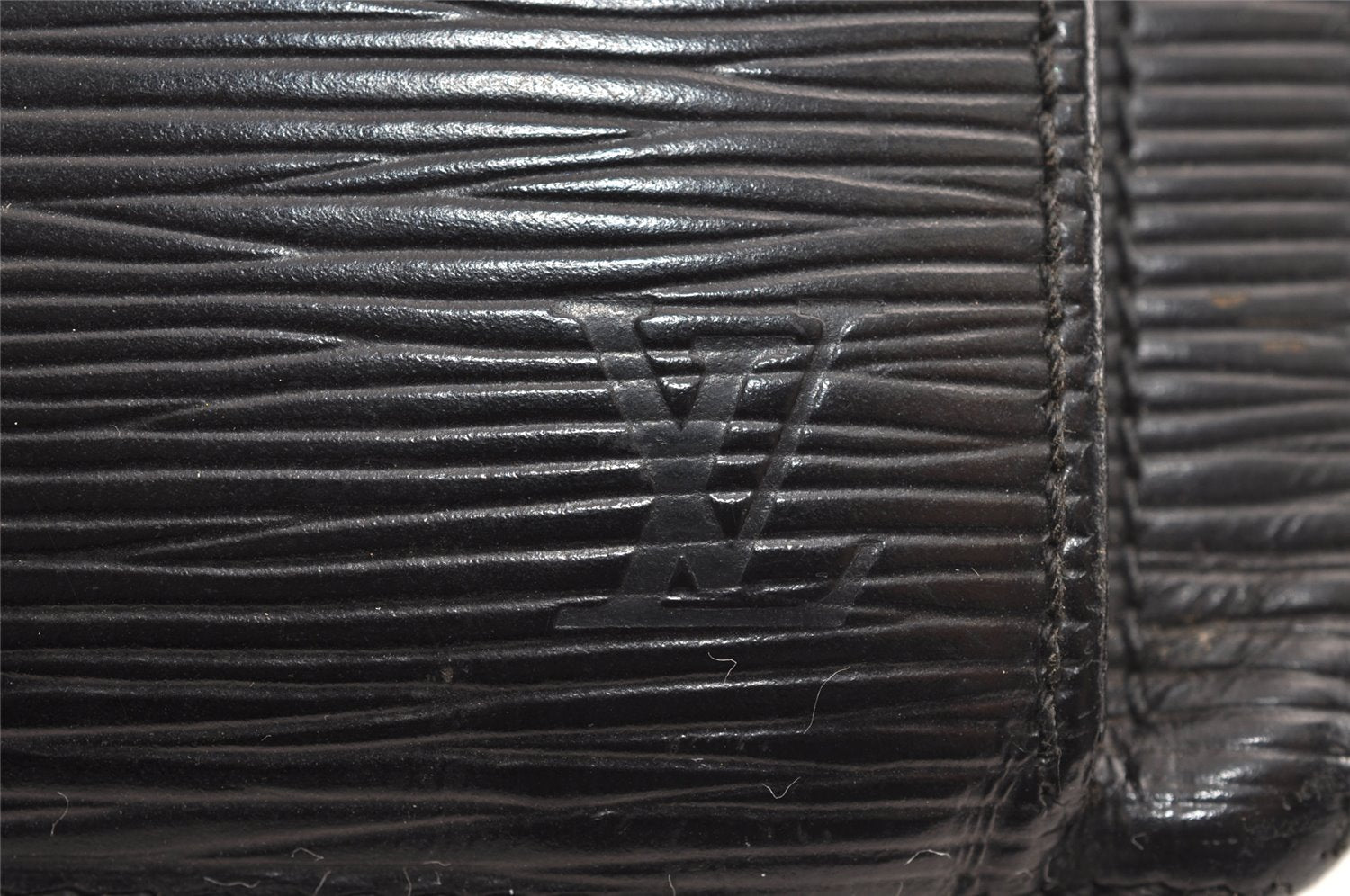 Auth Louis Vuitton Epi Pochette Sellier Dragonne Clutch Bag M52612 Black 2368J