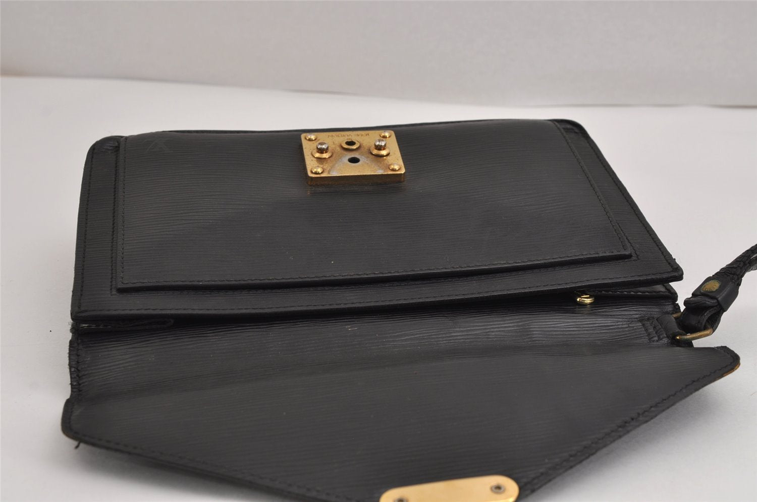 Auth Louis Vuitton Epi Pochette Sellier Dragonne Clutch Bag M52612 Black 2368J