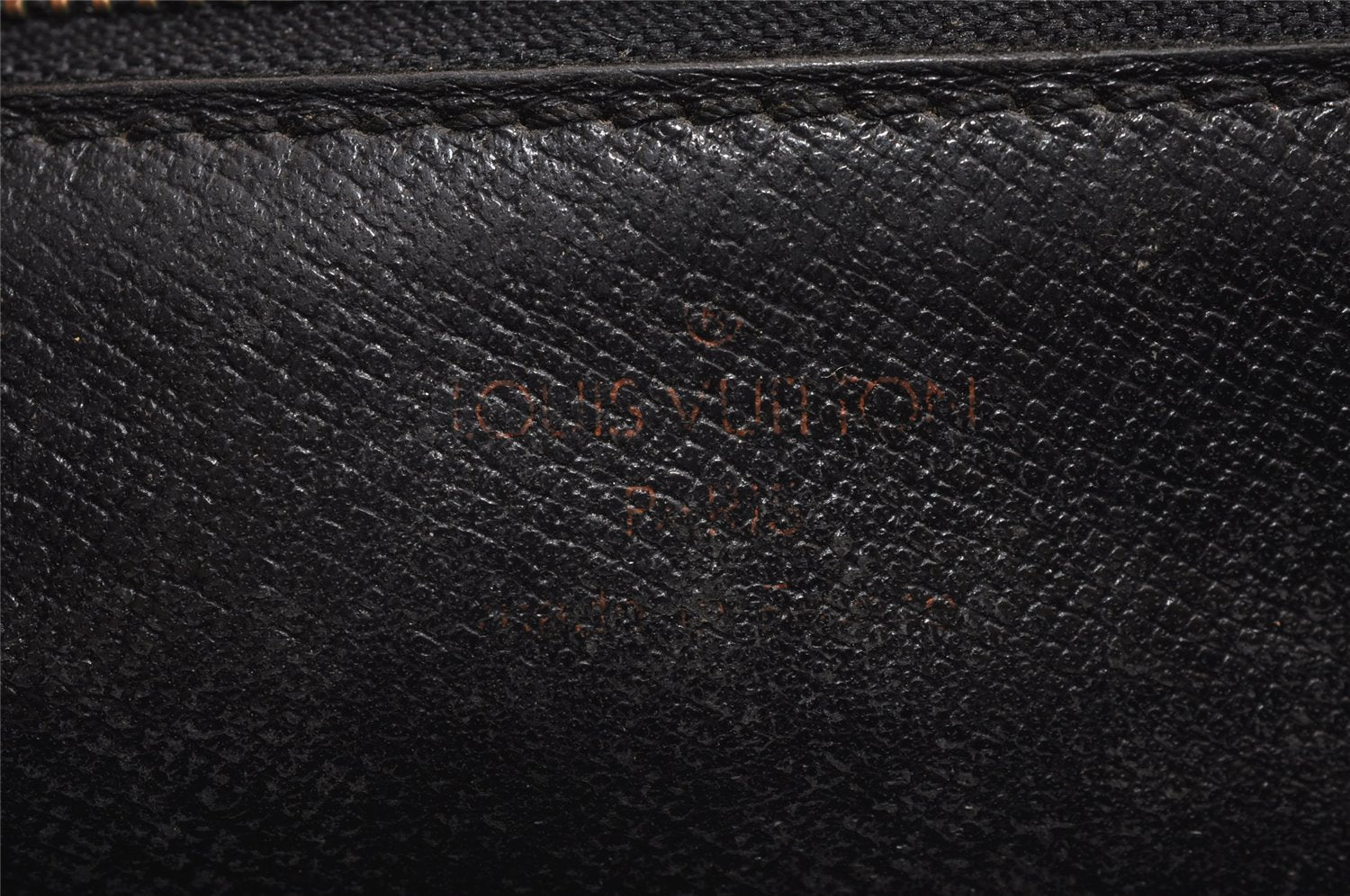 Auth Louis Vuitton Epi Pochette Sellier Dragonne Clutch Bag M52612 Black 2368J