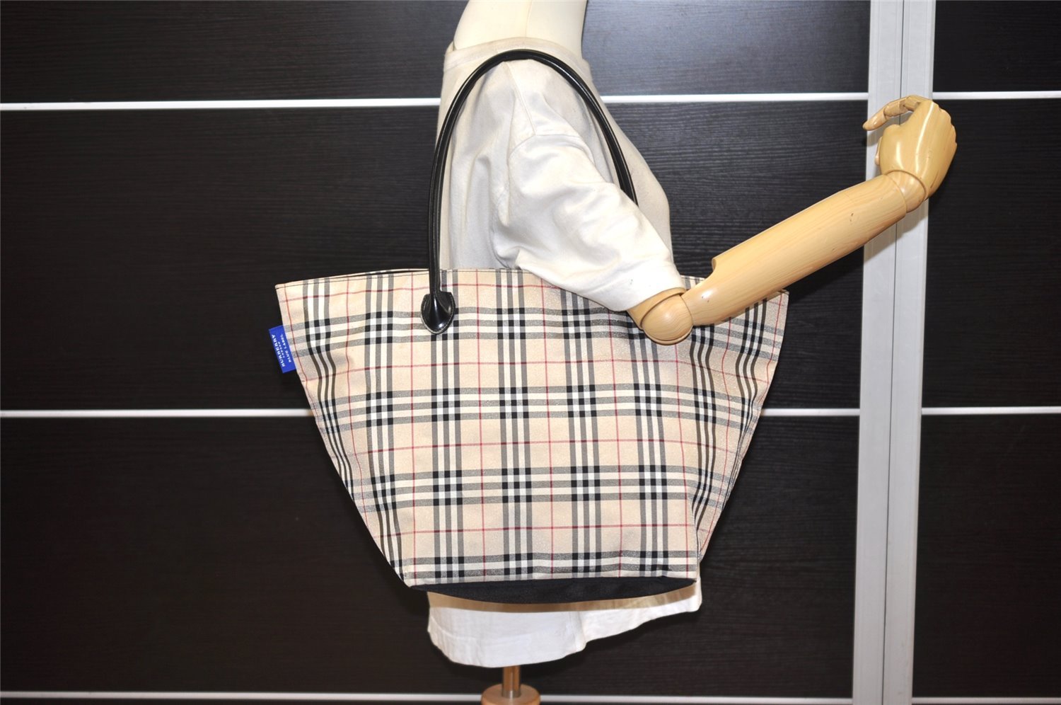 Authentic BURBERRY BLUE LABEL Check Shoulder Tote Bag Nylon Leather Beige 2368K