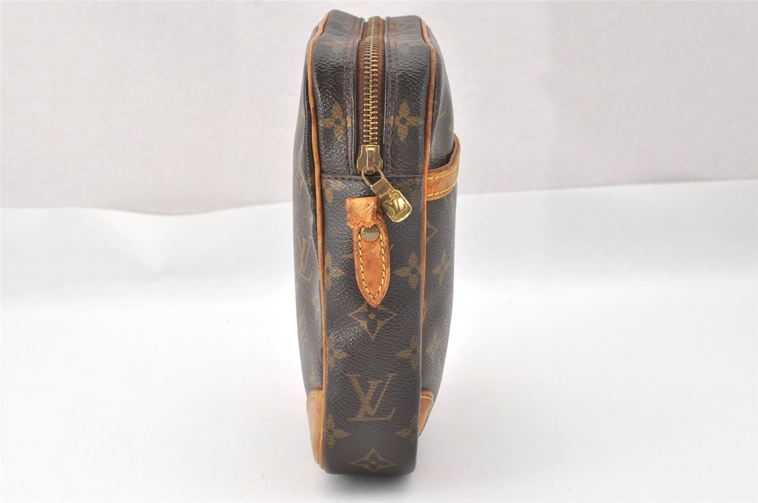 Authentic Louis Vuitton Monogram Danube Shoulder Cross Bag M45266 Junk 2369J