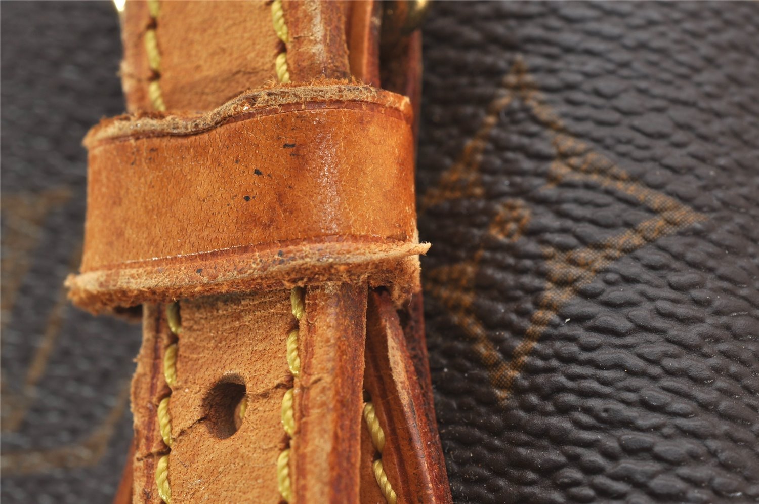 Authentic Louis Vuitton Monogram Bucket PM Shoulder Tote Bag M42238 LV 2370J